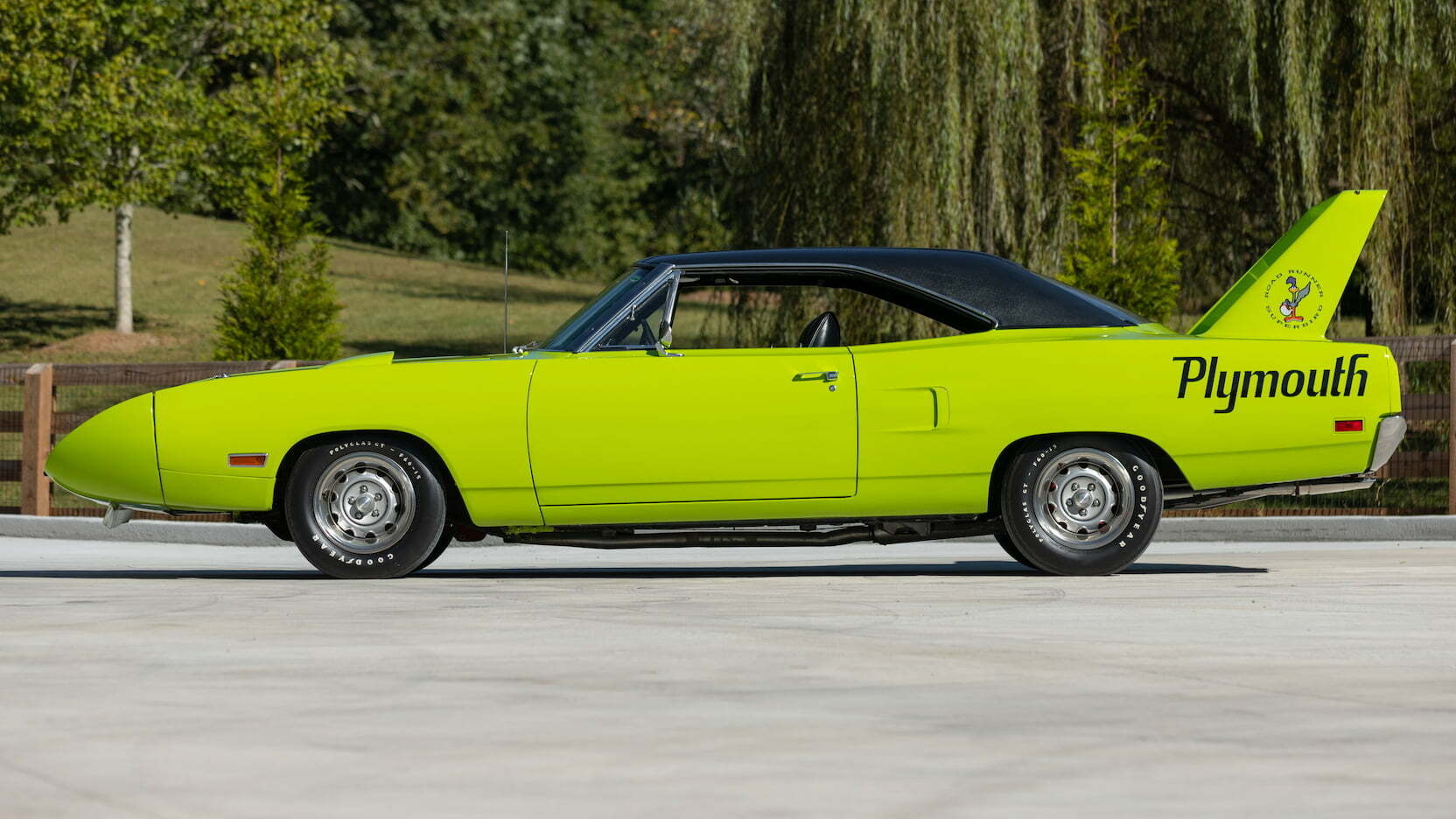 Plymouth Hemi Superbird 2