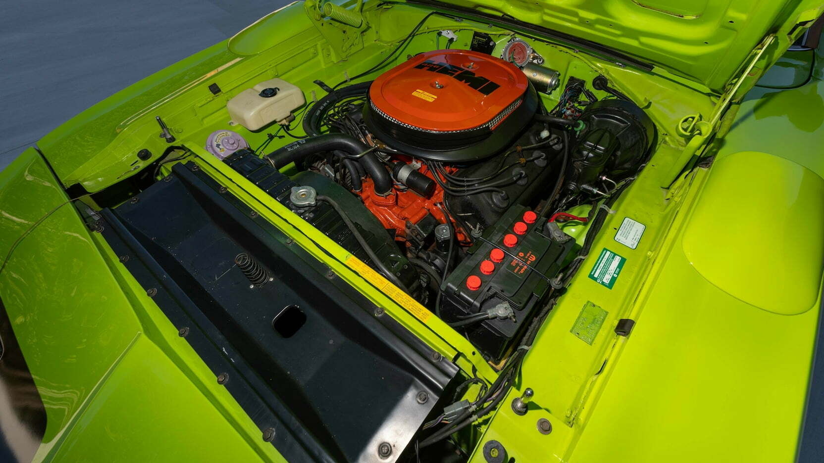 Plymouth Hemi Superbird 4