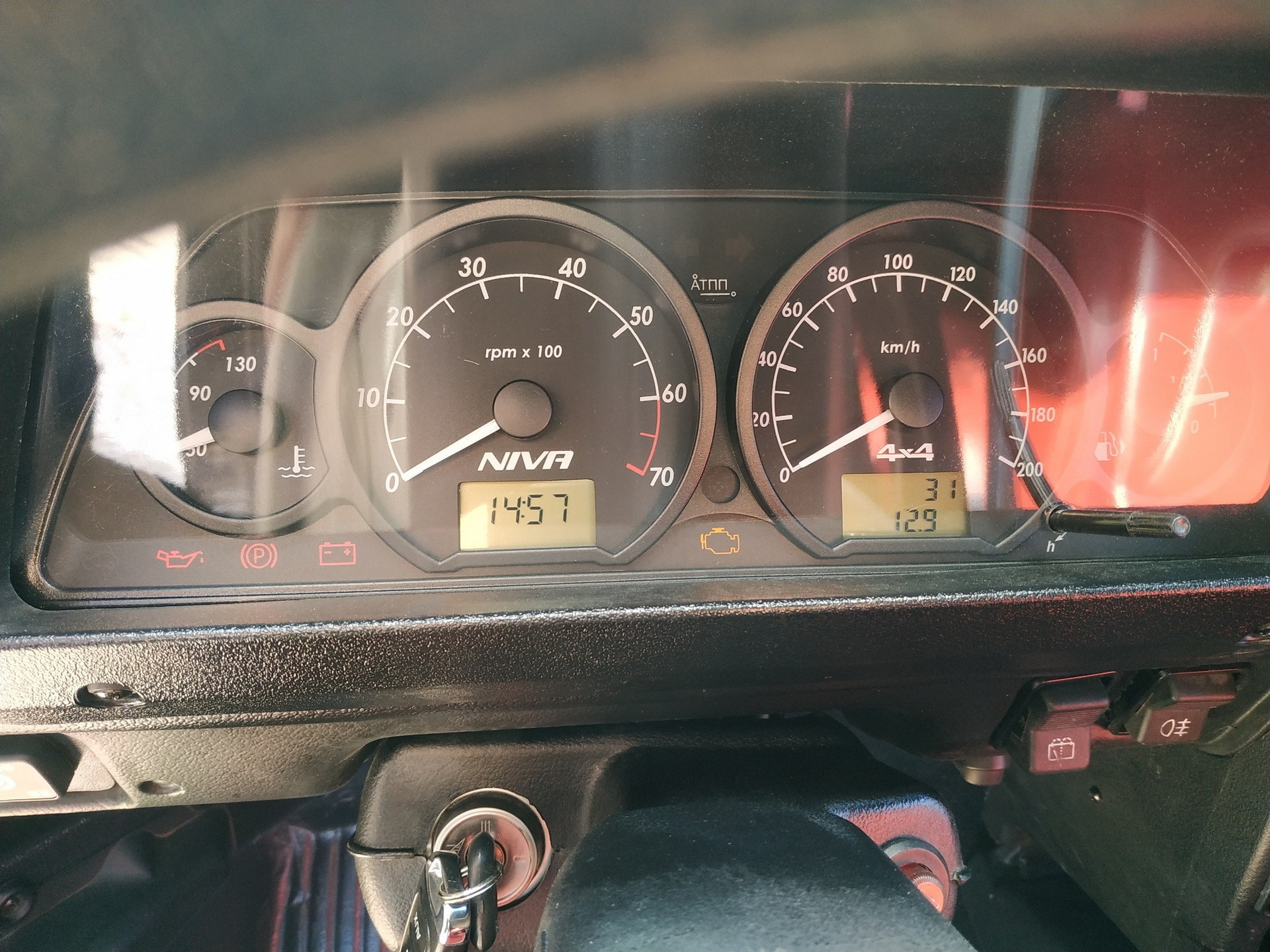 Modified Lada Niva (13)