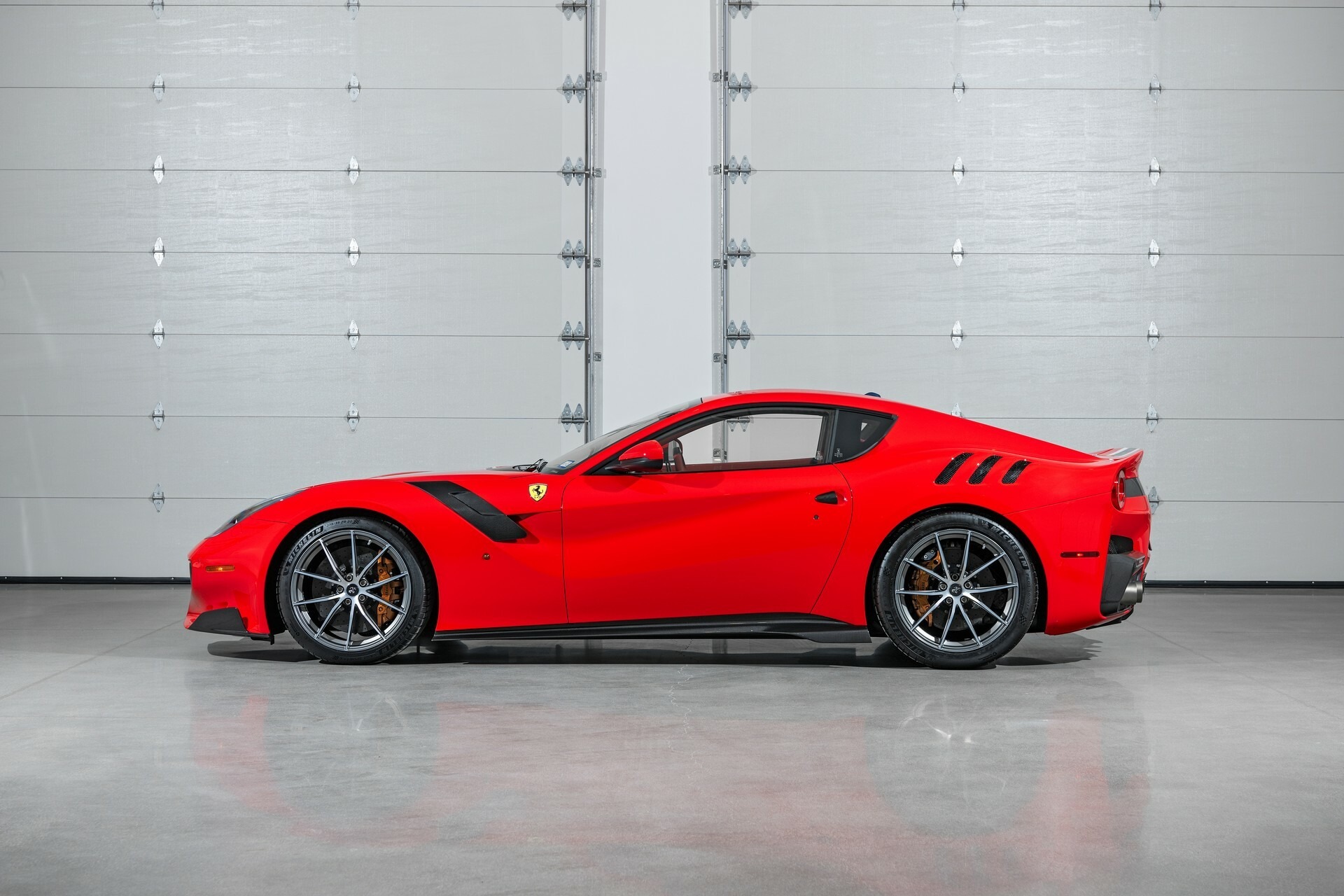 Ferrari F12tdf - 3
