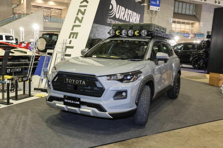 Toyota Corolla Cross With RAV4 Bodykit By Rivai (1)