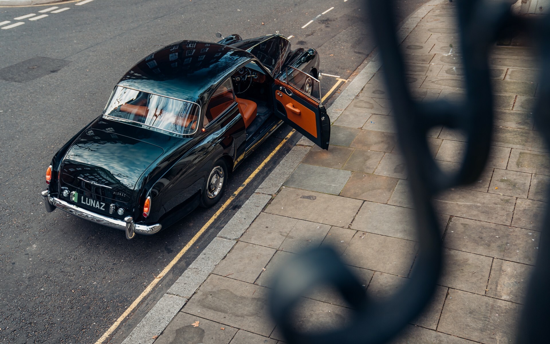 1961 Bentley S2 Continental EV 11