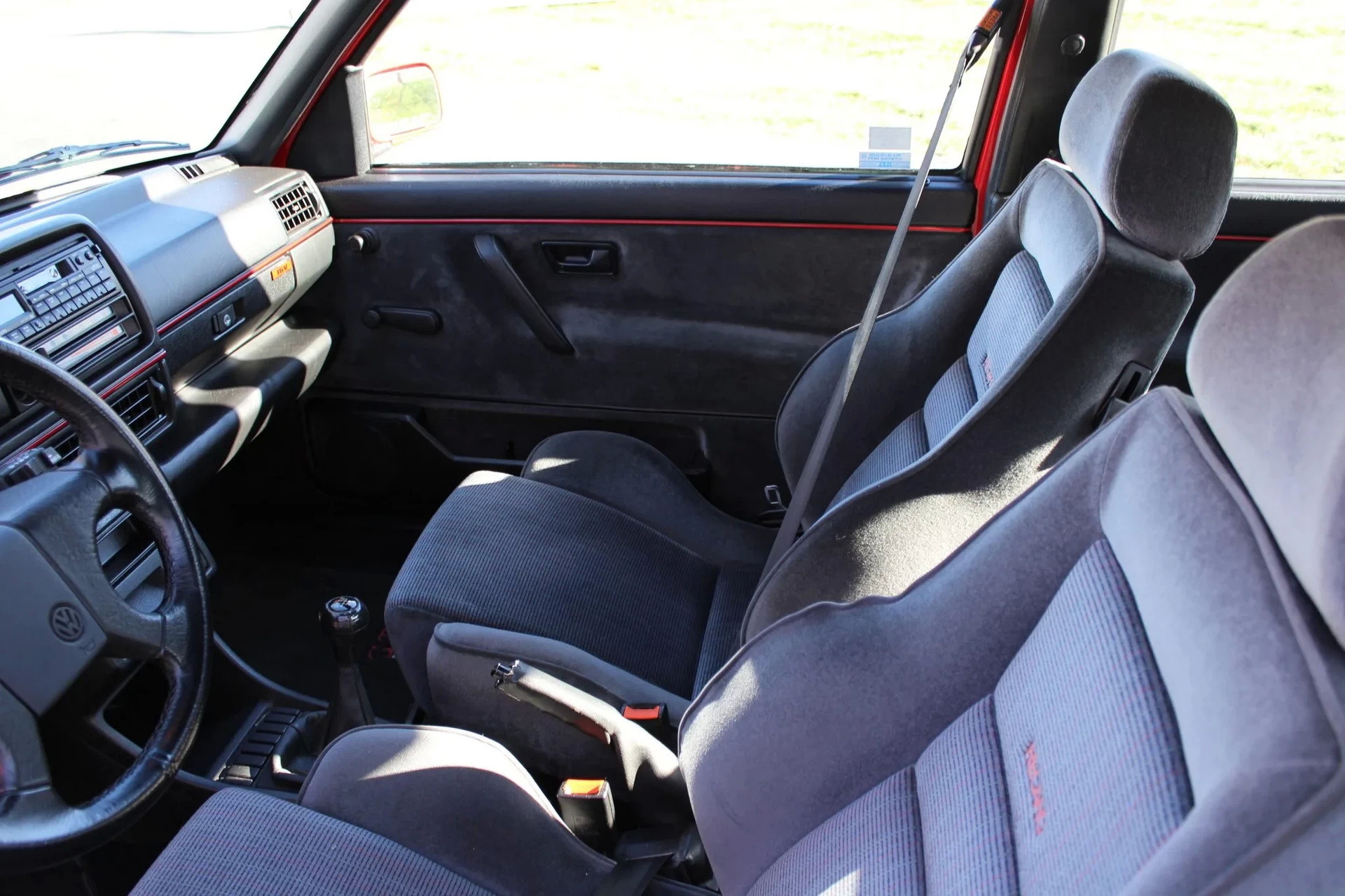 BaT 1992 VW Golf GTI 16v 27
