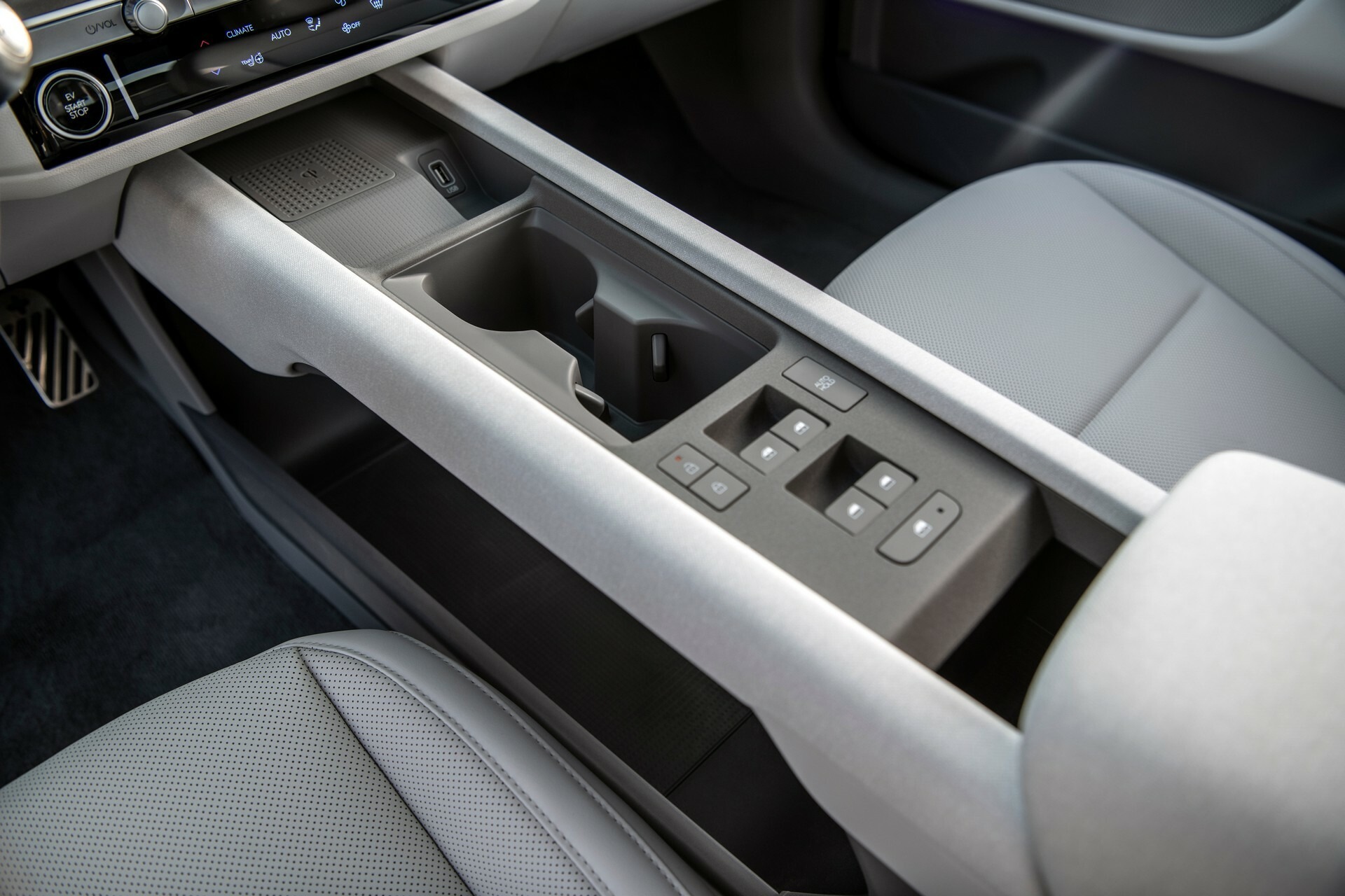 2023 Hyundai Ioniq 6 18