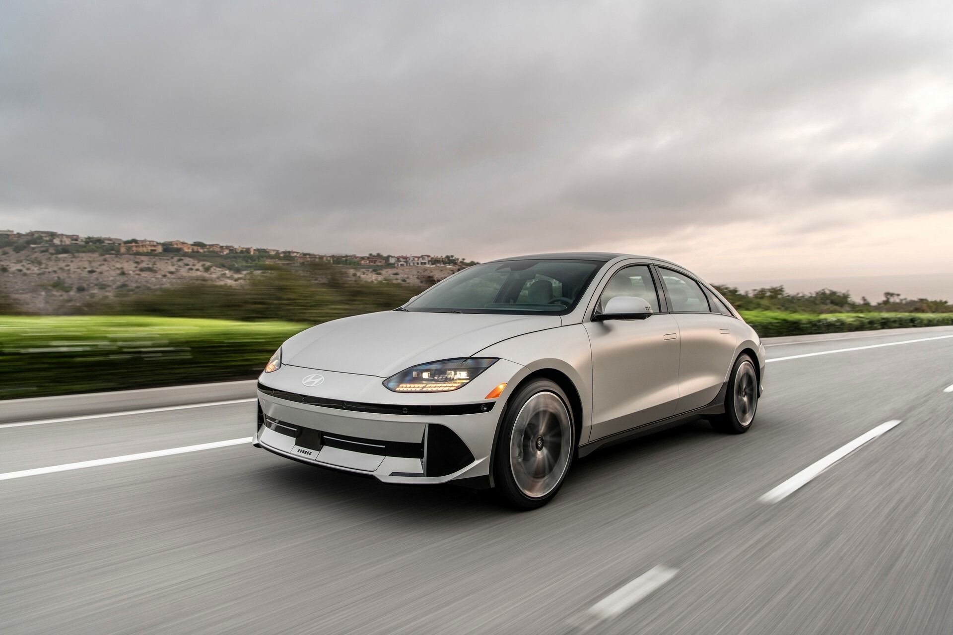 2023 Hyundai Ioniq 6 26