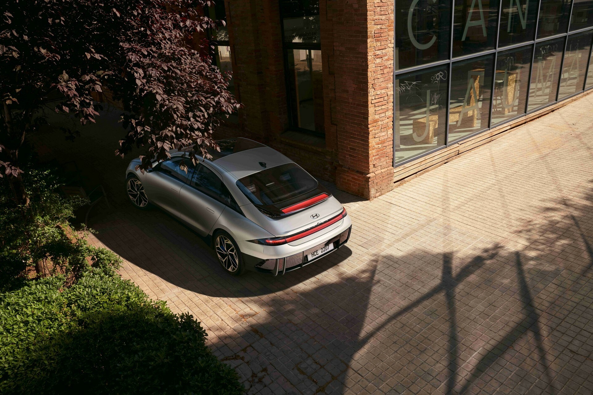 2023 Hyundai Ioniq 6 3