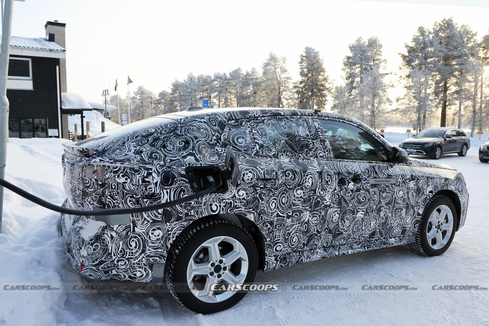 2024-BMW-iX2-5