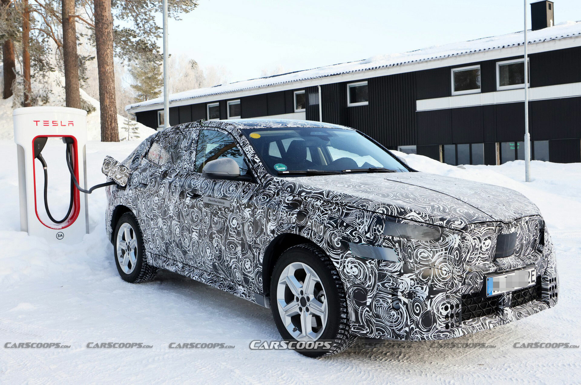 2024-BMW-iX2-7