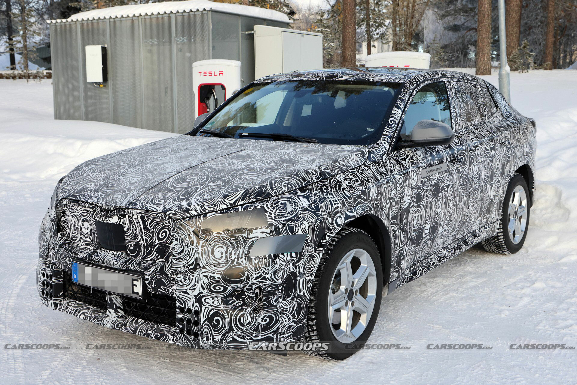 2024-BMW-iX2-9
