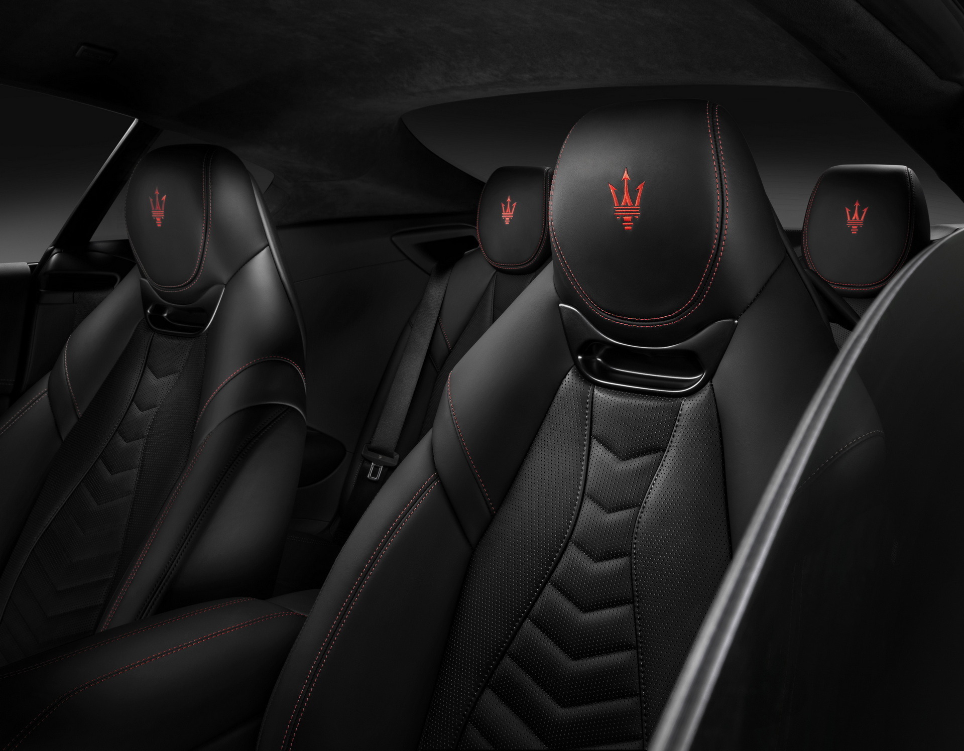 Maserati GranTurismo Trofeo (38)