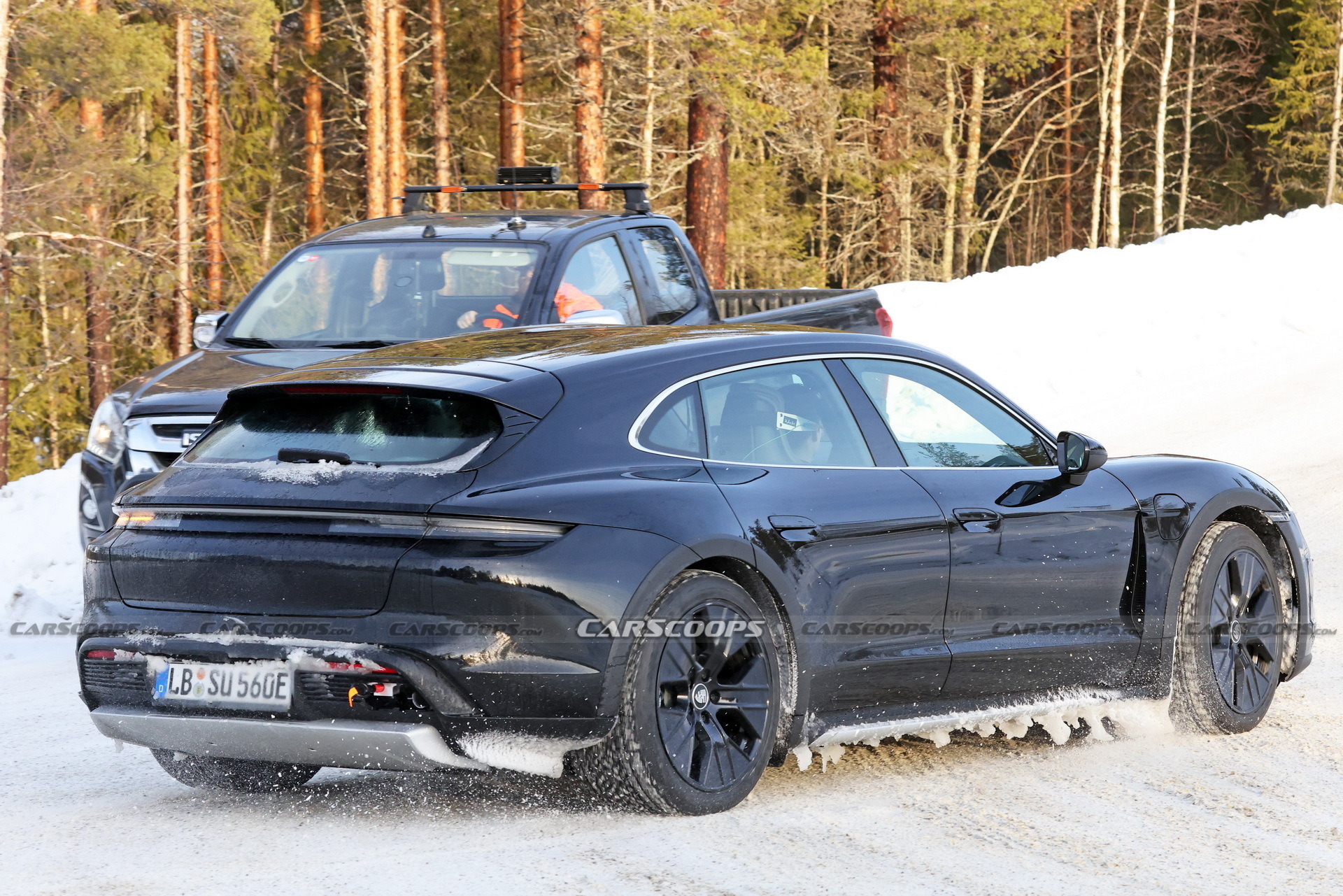 2024 Porsche Taycan - 12