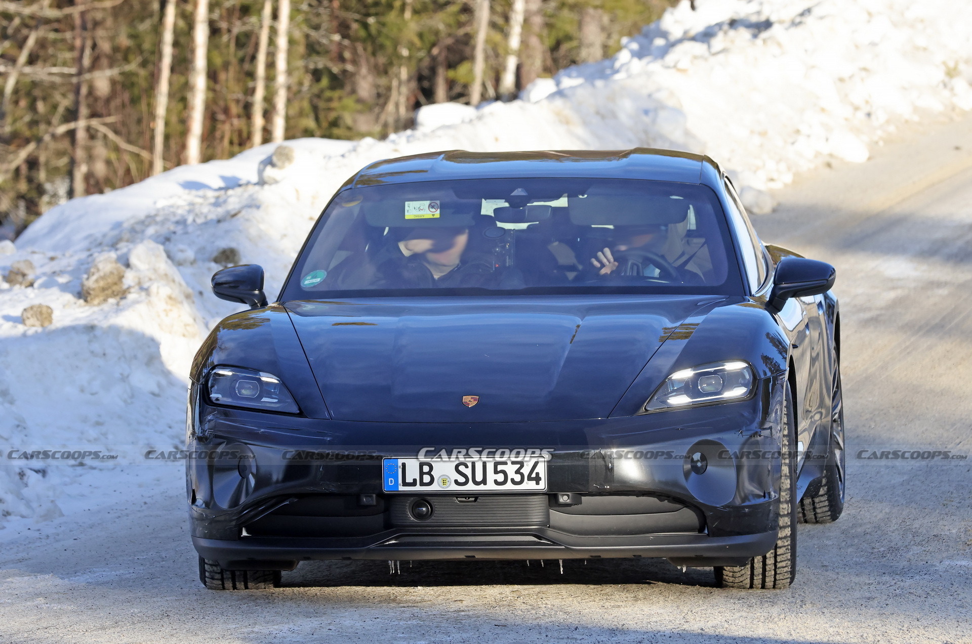 2024 Porsche Taycan - 34