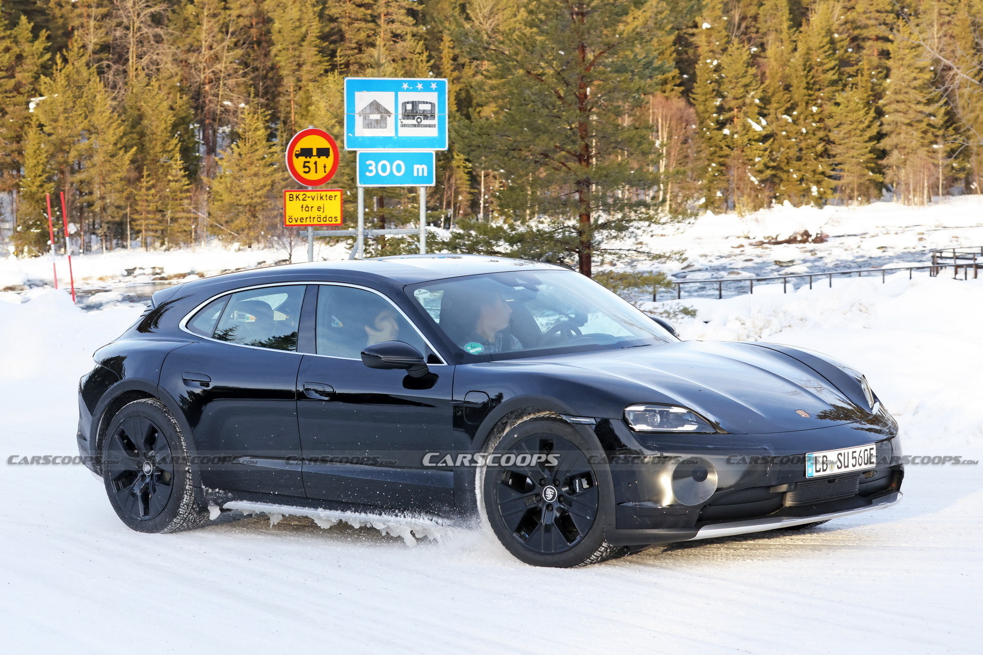 2024 Porsche Taycan - 6