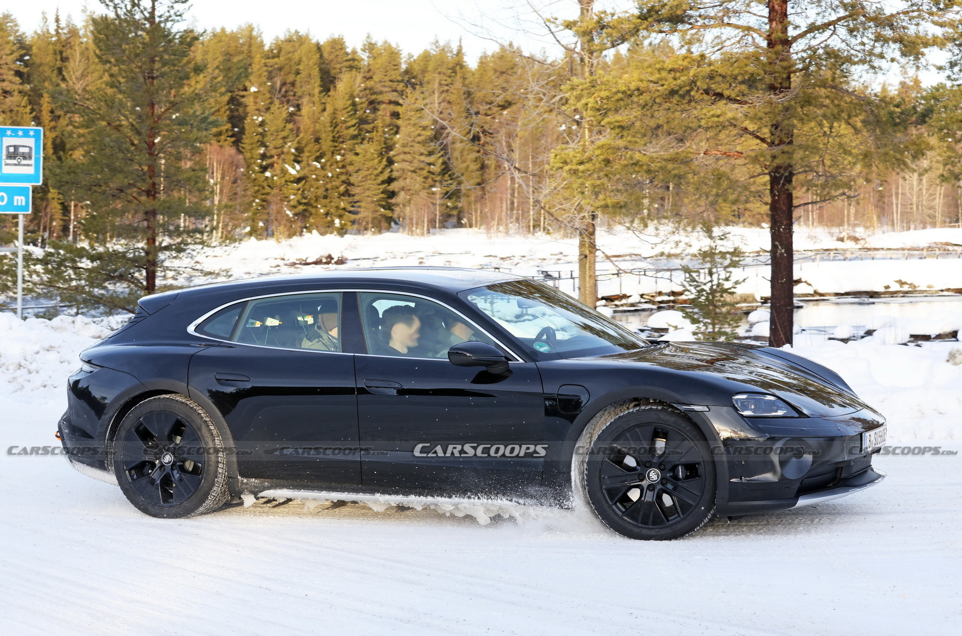 2024 Porsche Taycan - 7