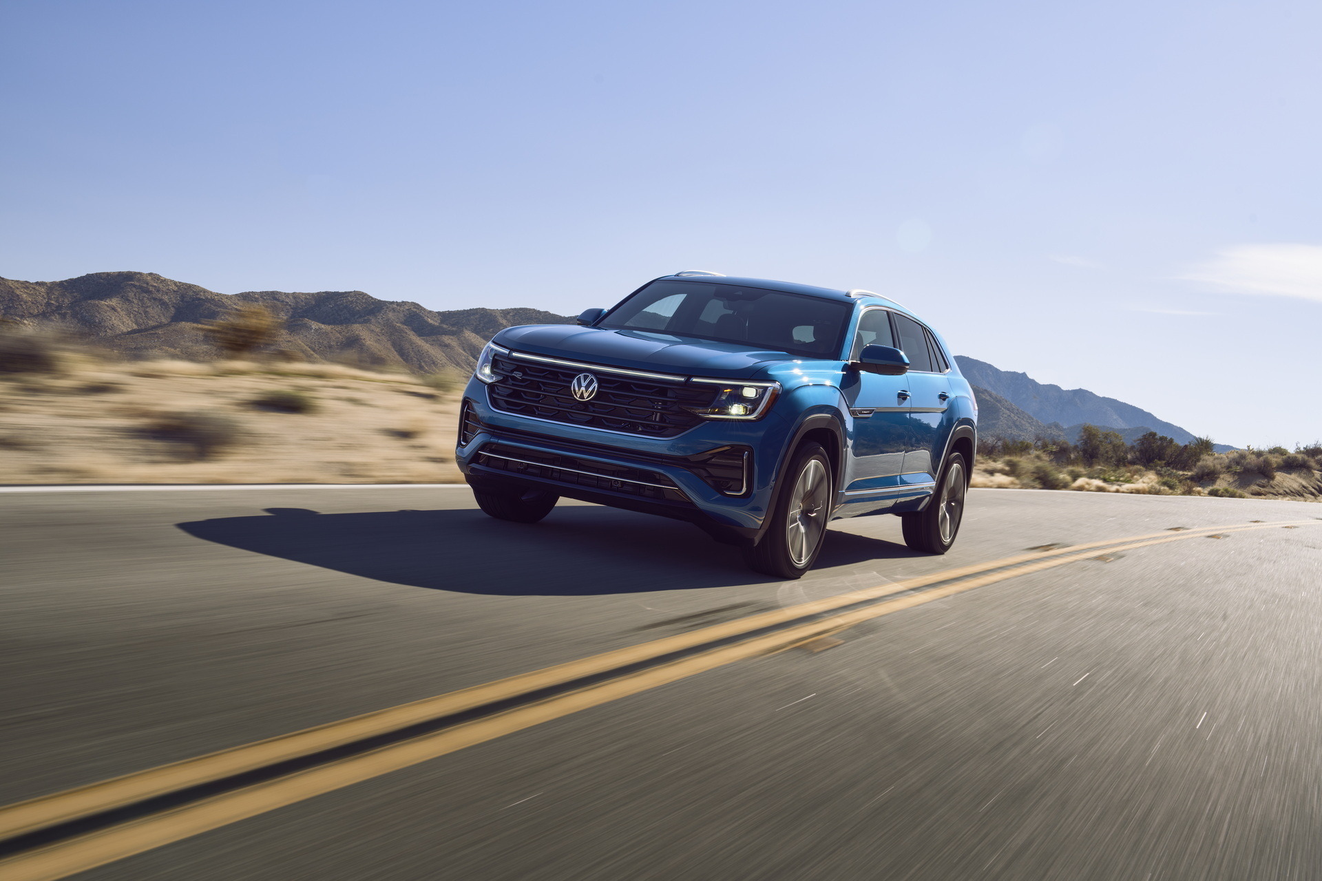 2024 VW Atlas Cross Sport (11)