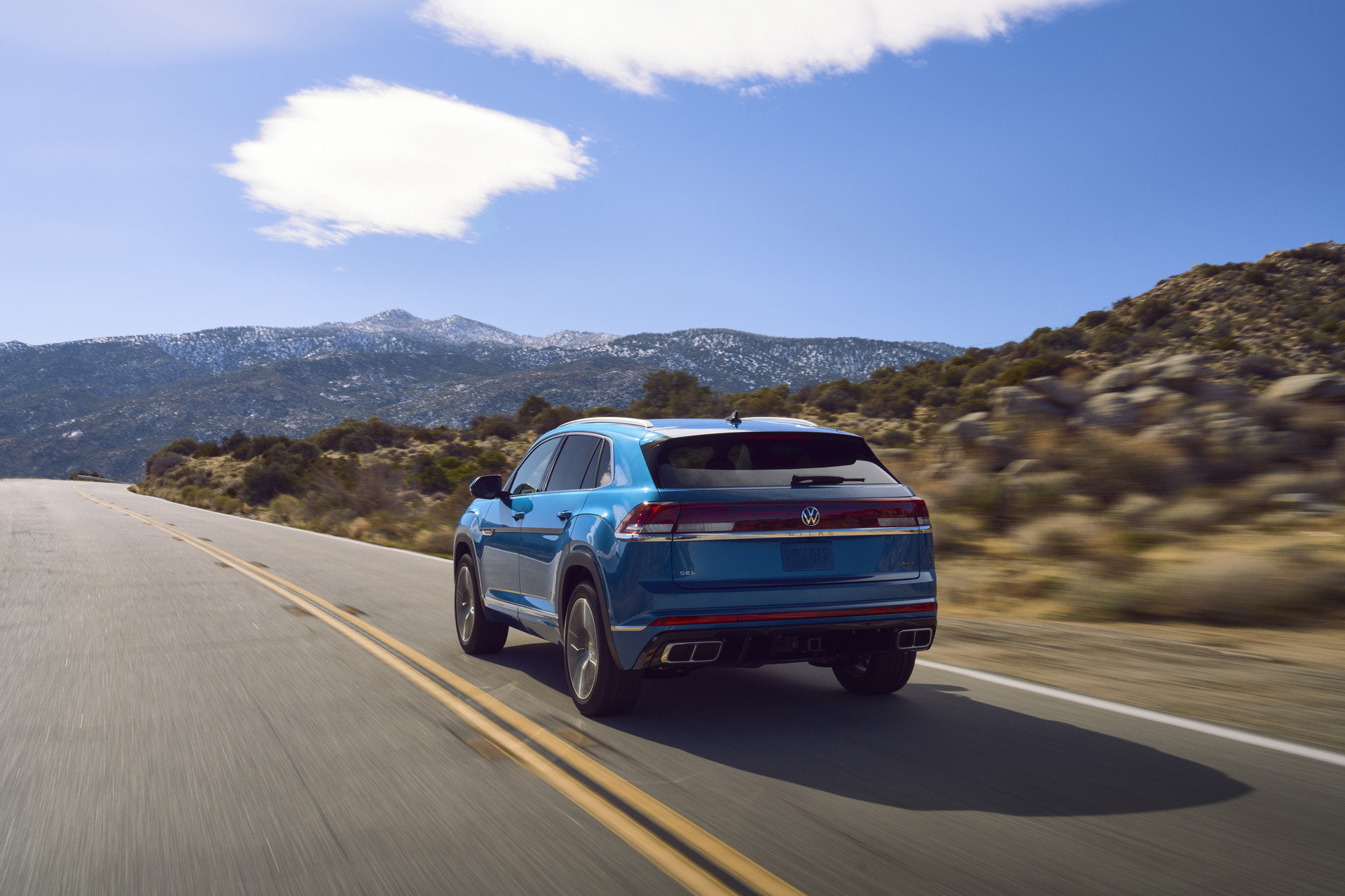 2024 VW Atlas Cross Sport (13)
