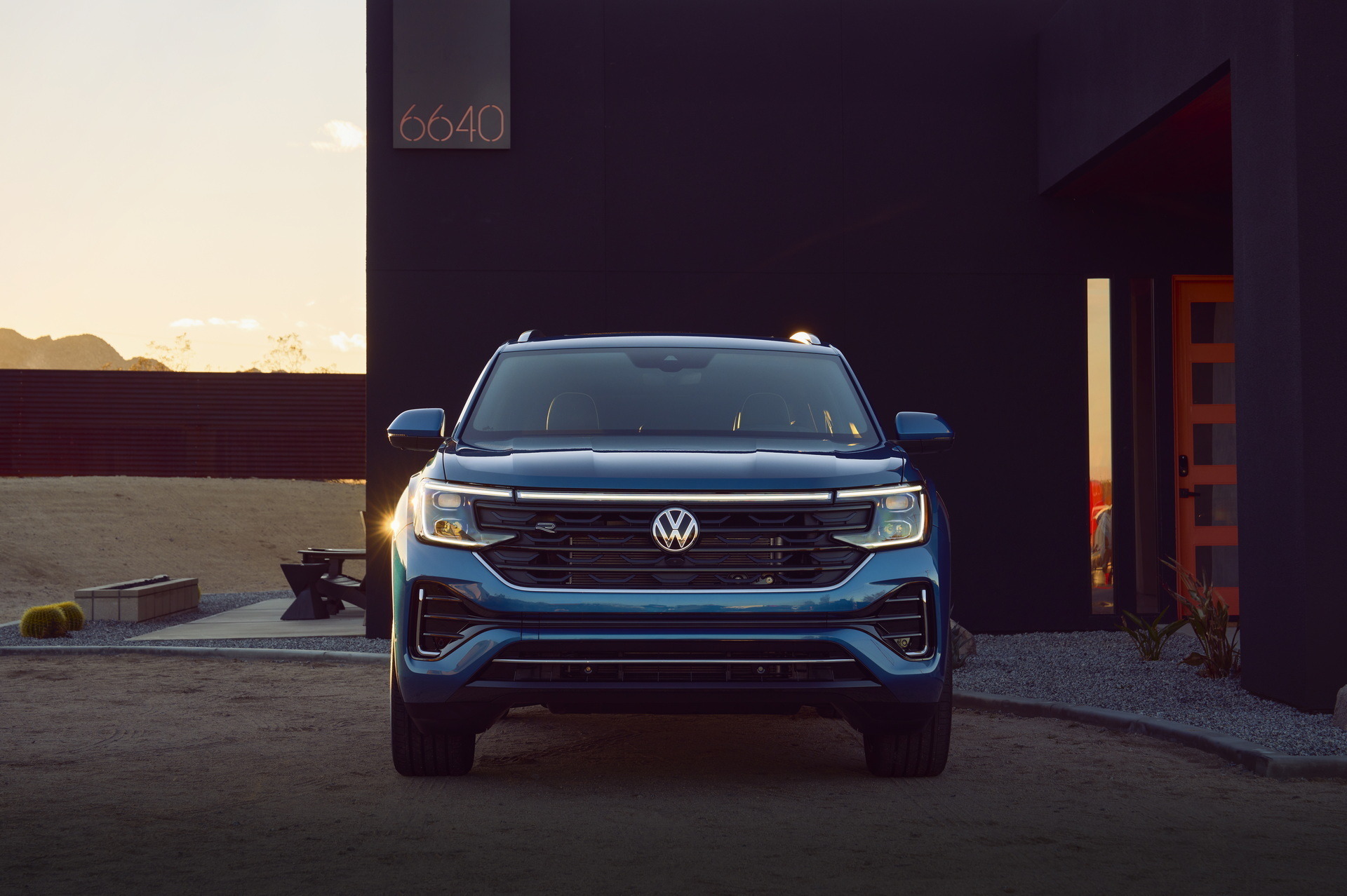 2024 VW Atlas Cross Sport (2)