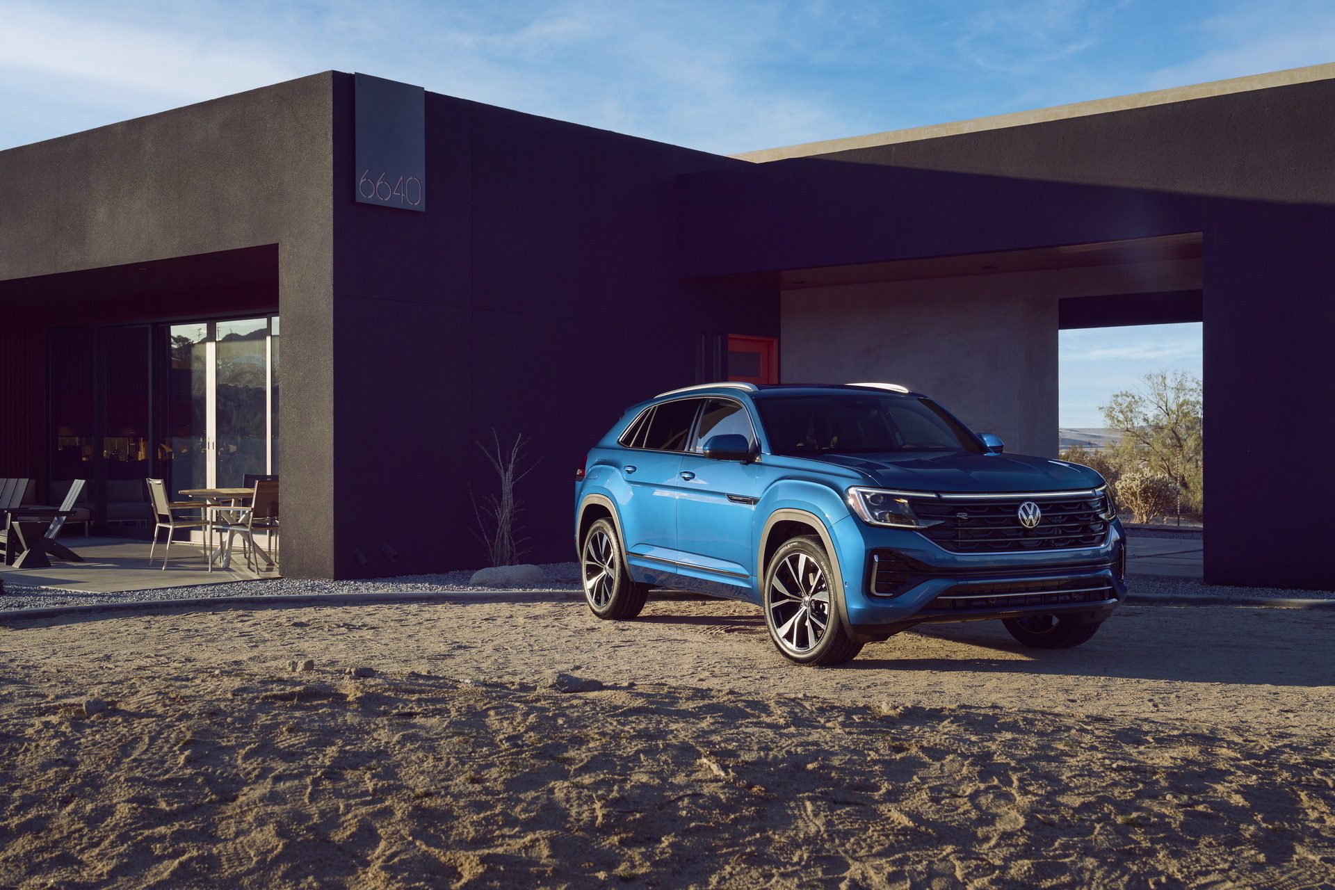 2024 VW Atlas Cross Sport (4)