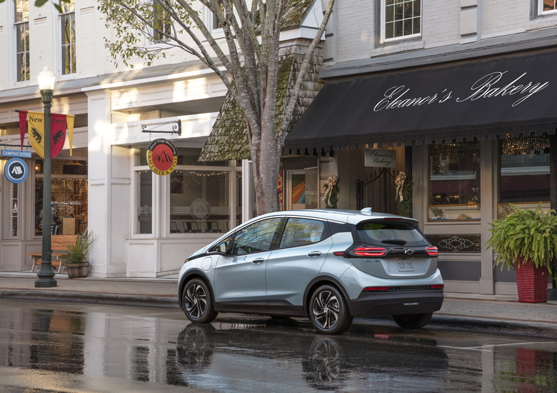 2023 Chevrolet Bolt 3