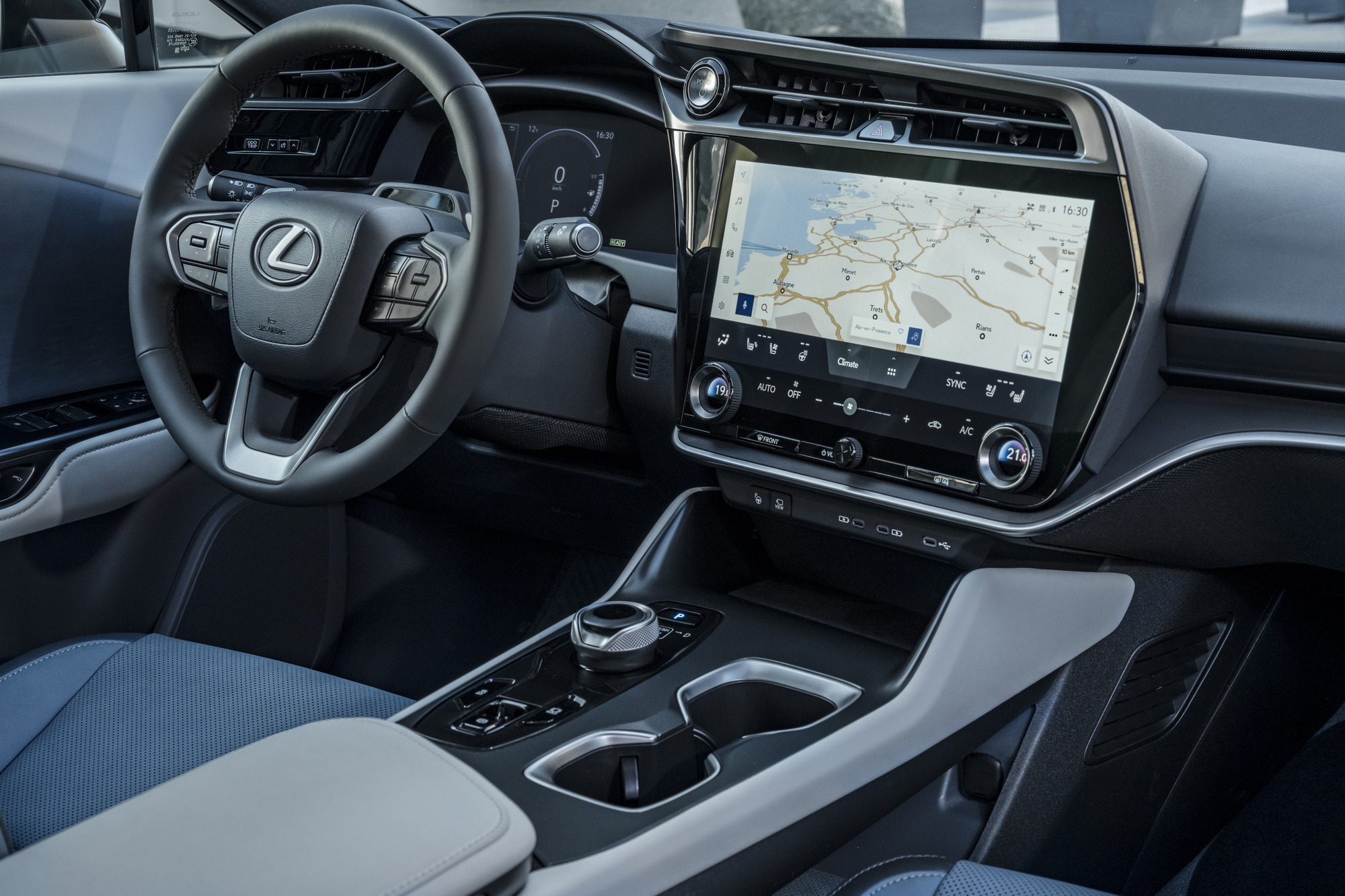 2023 Lexus RZ 450e 2
