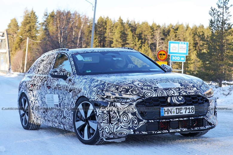 Audi A4 Avant scoop spy 00011