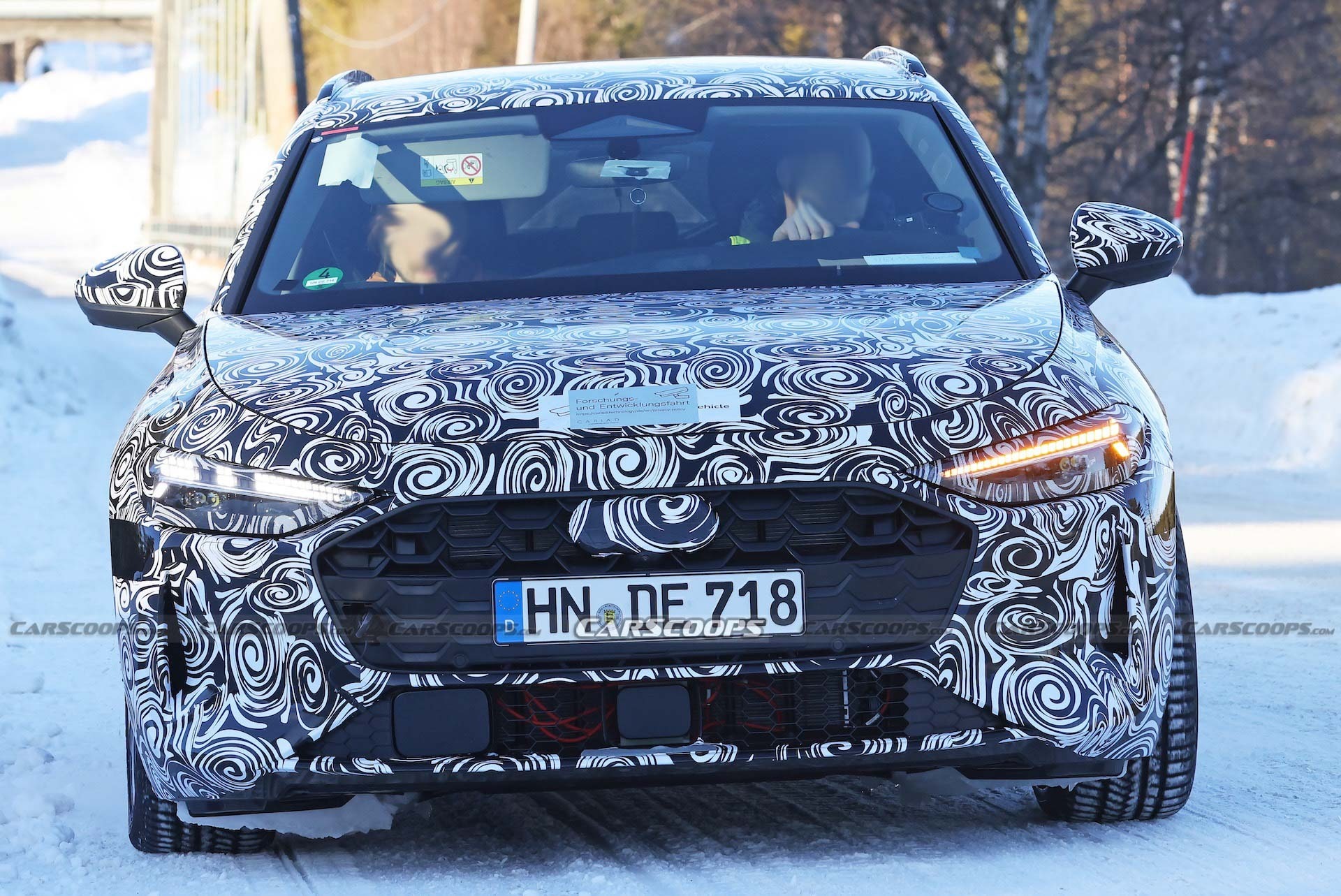 Audi A4 Avant scoop spy 00008