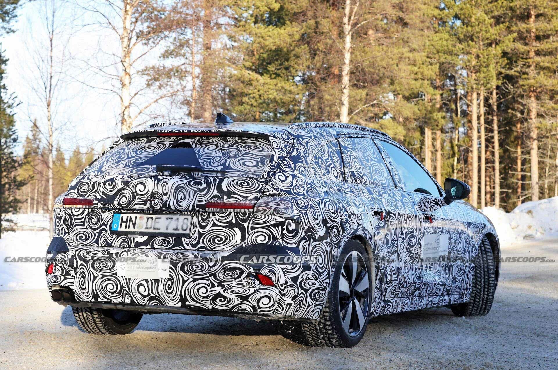 Audi A4 Avant scoop spy 00012