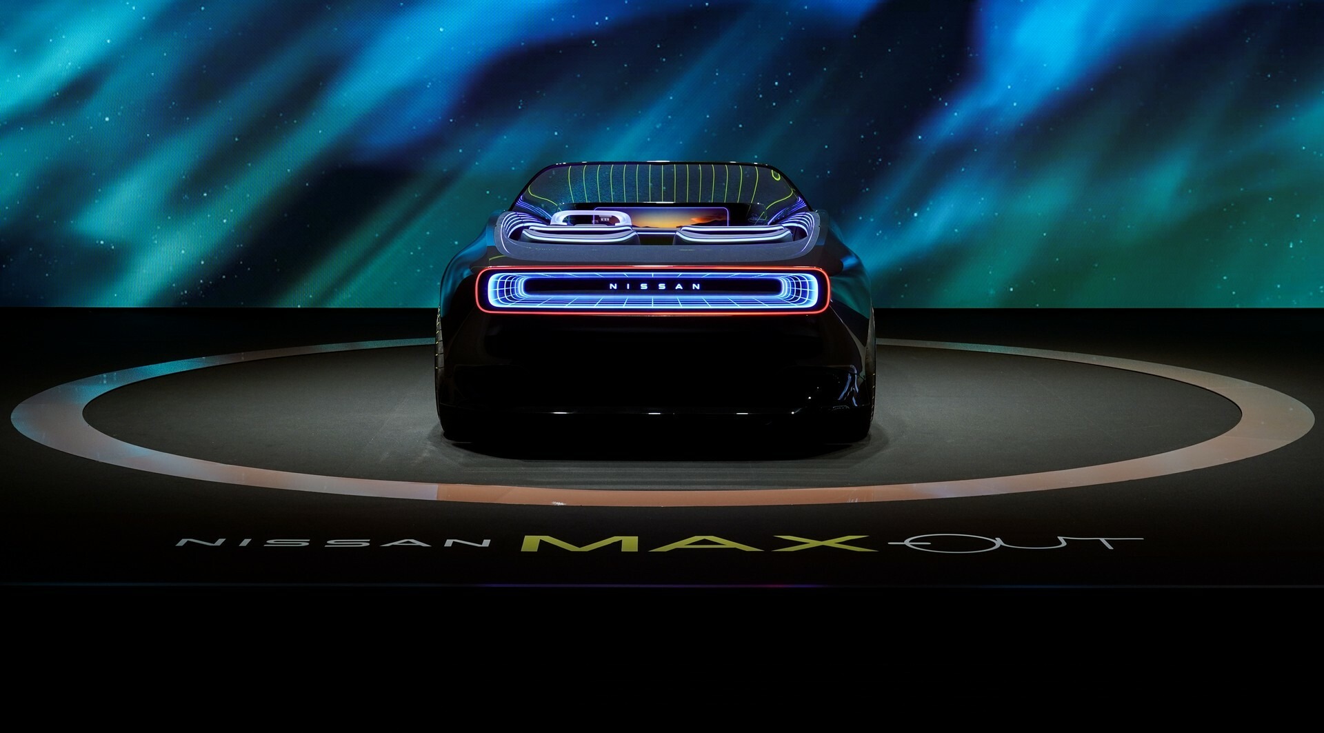 Nissan Max-Out Concept 8