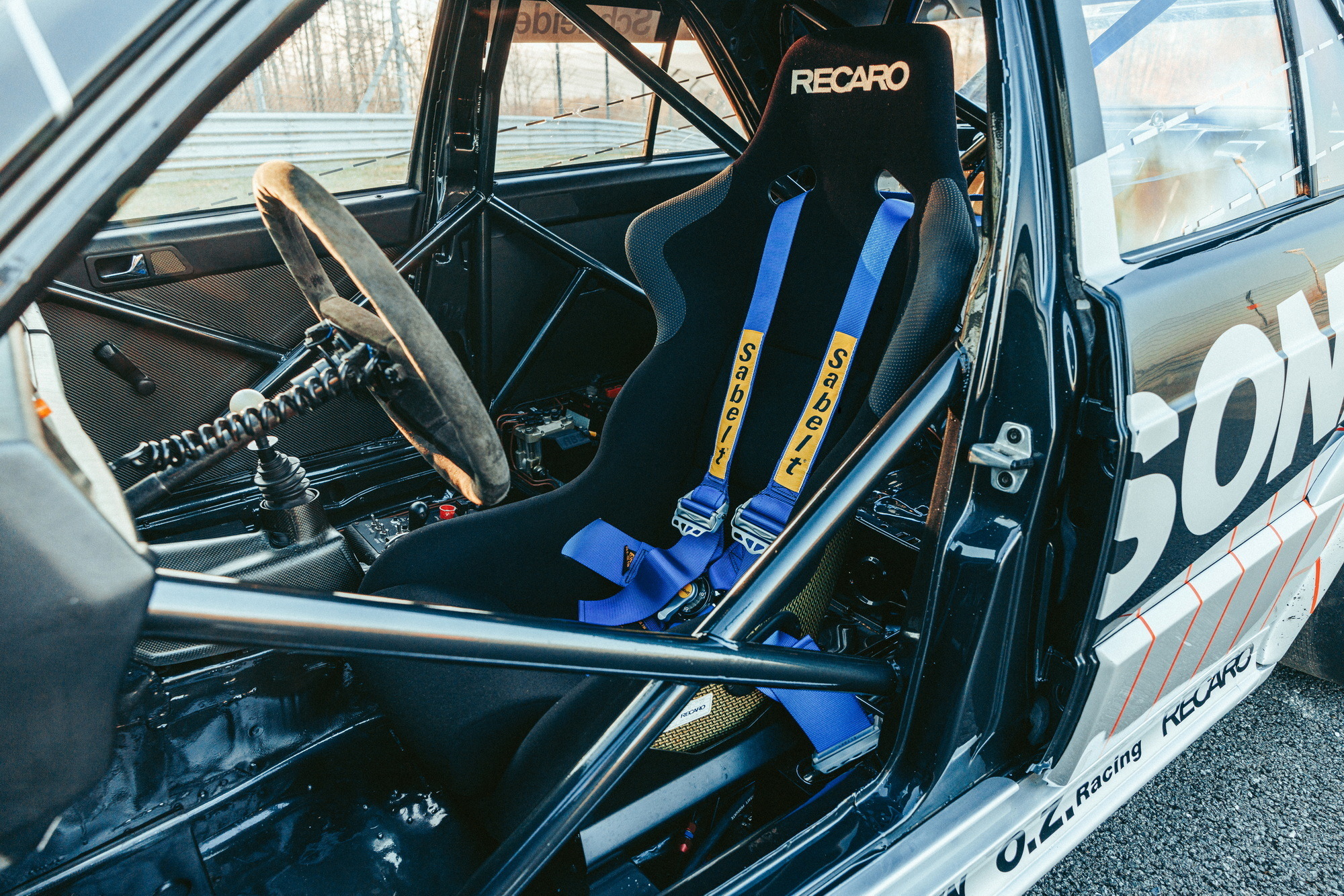 RM Sothebys 1992 Mercedes-AMG 190 E 2..5-16 Evolution II 14
