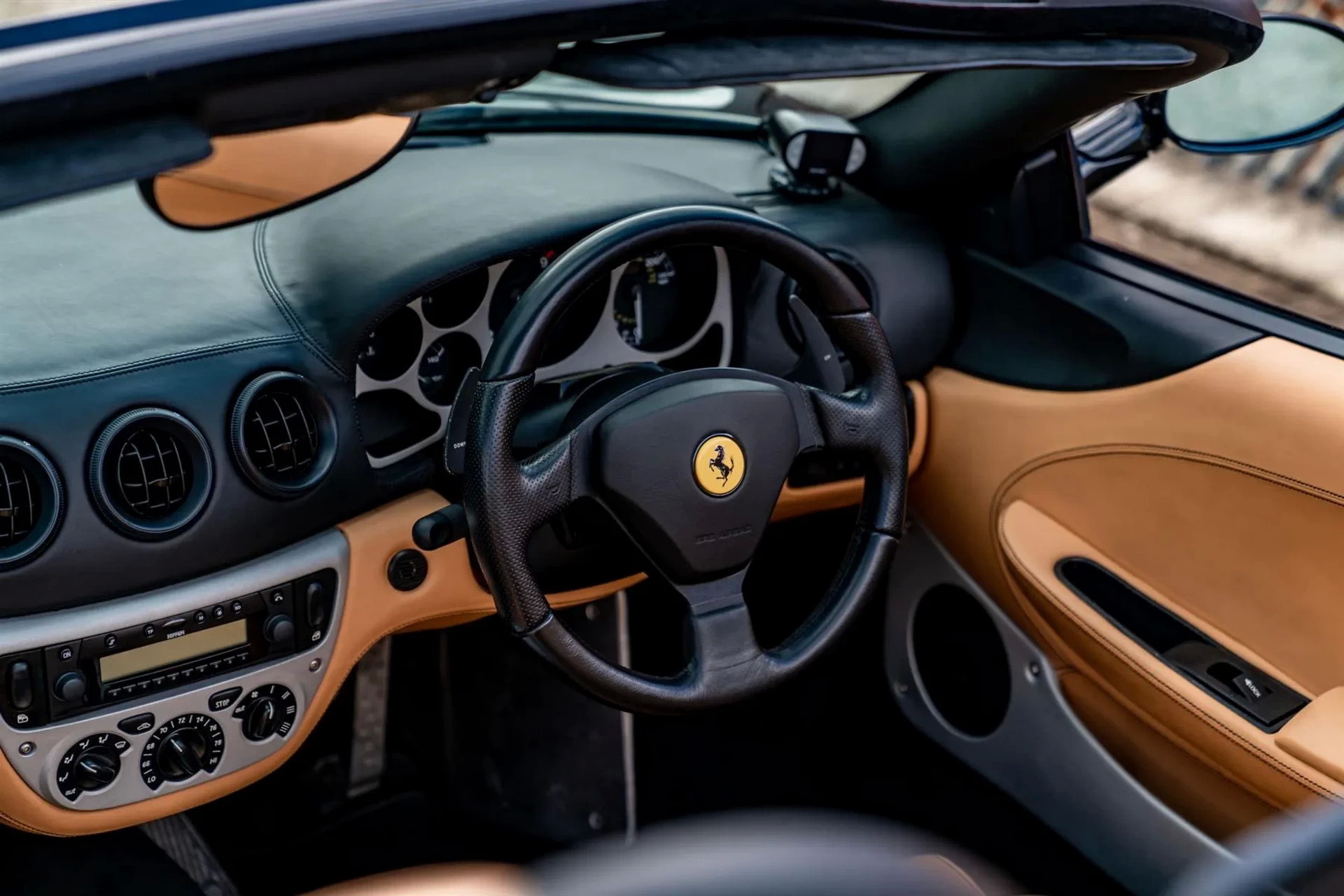 2001 Ferrari 360 Spider David Beckham 18