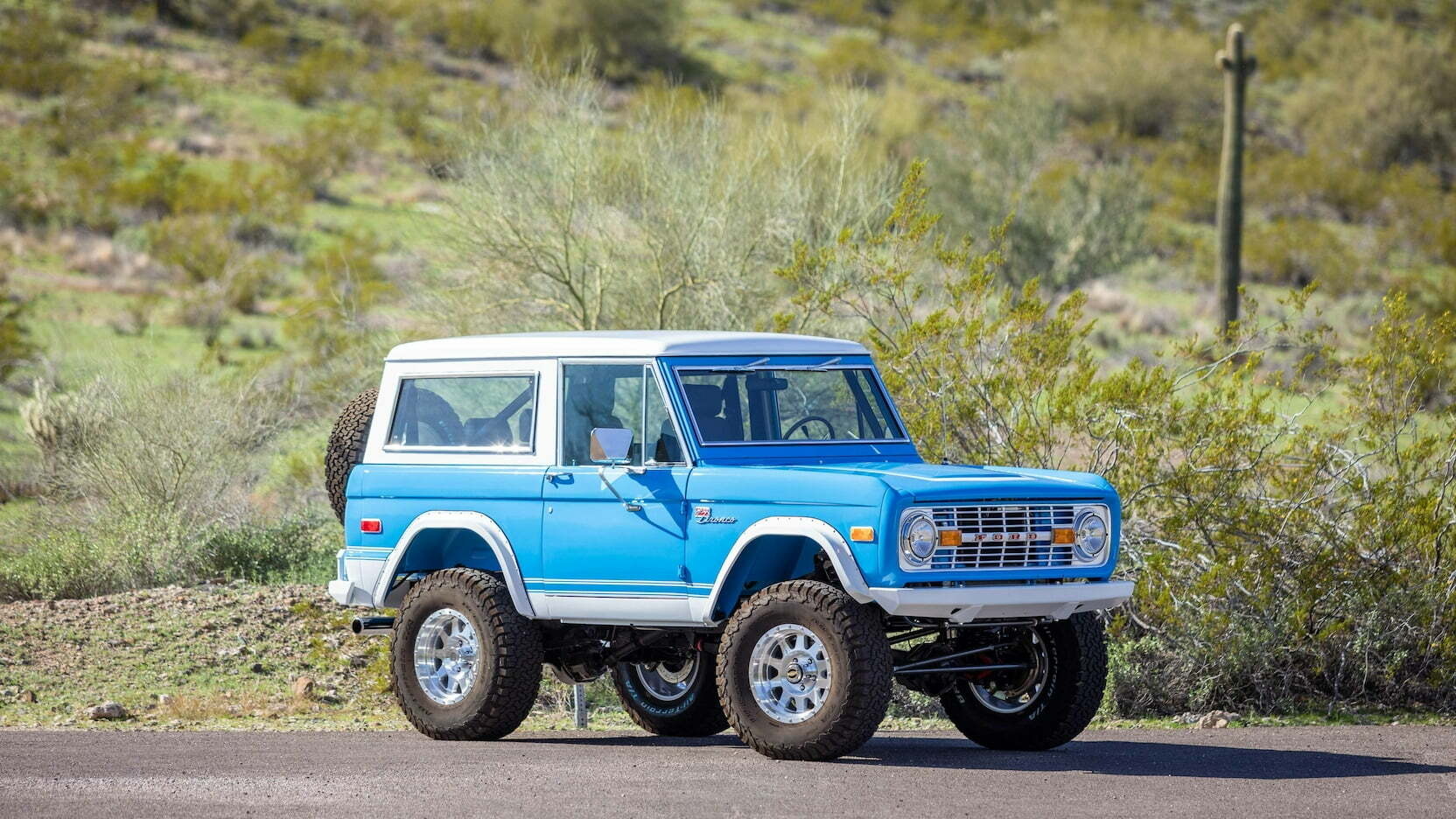 Ford Bronco 12