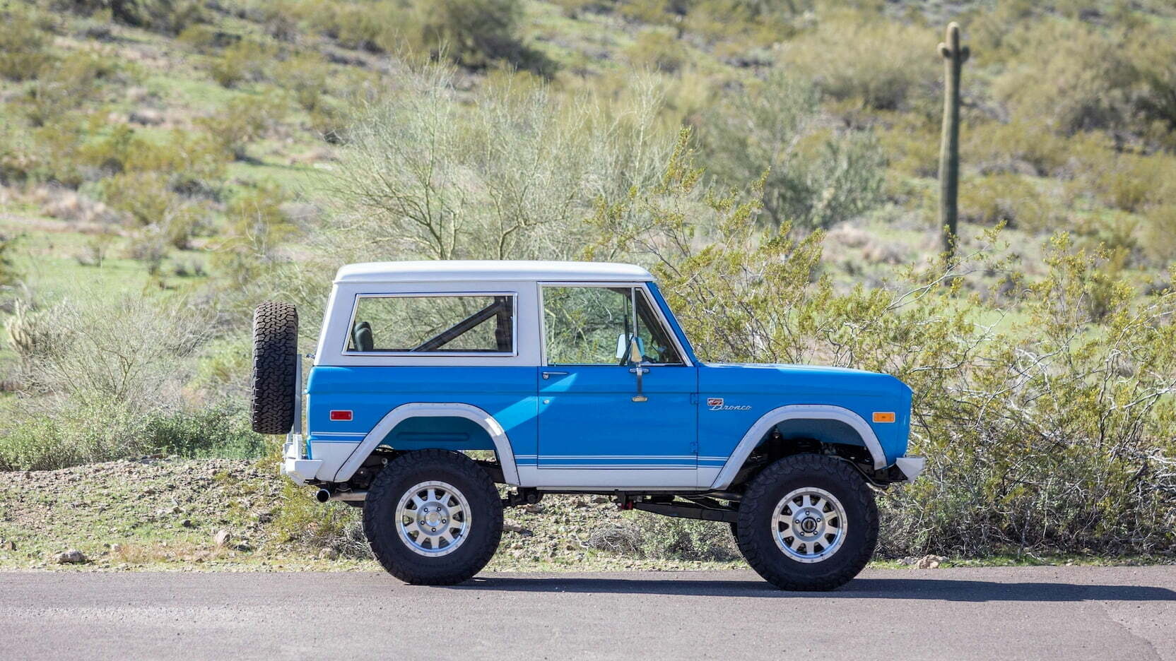 Ford Bronco 8