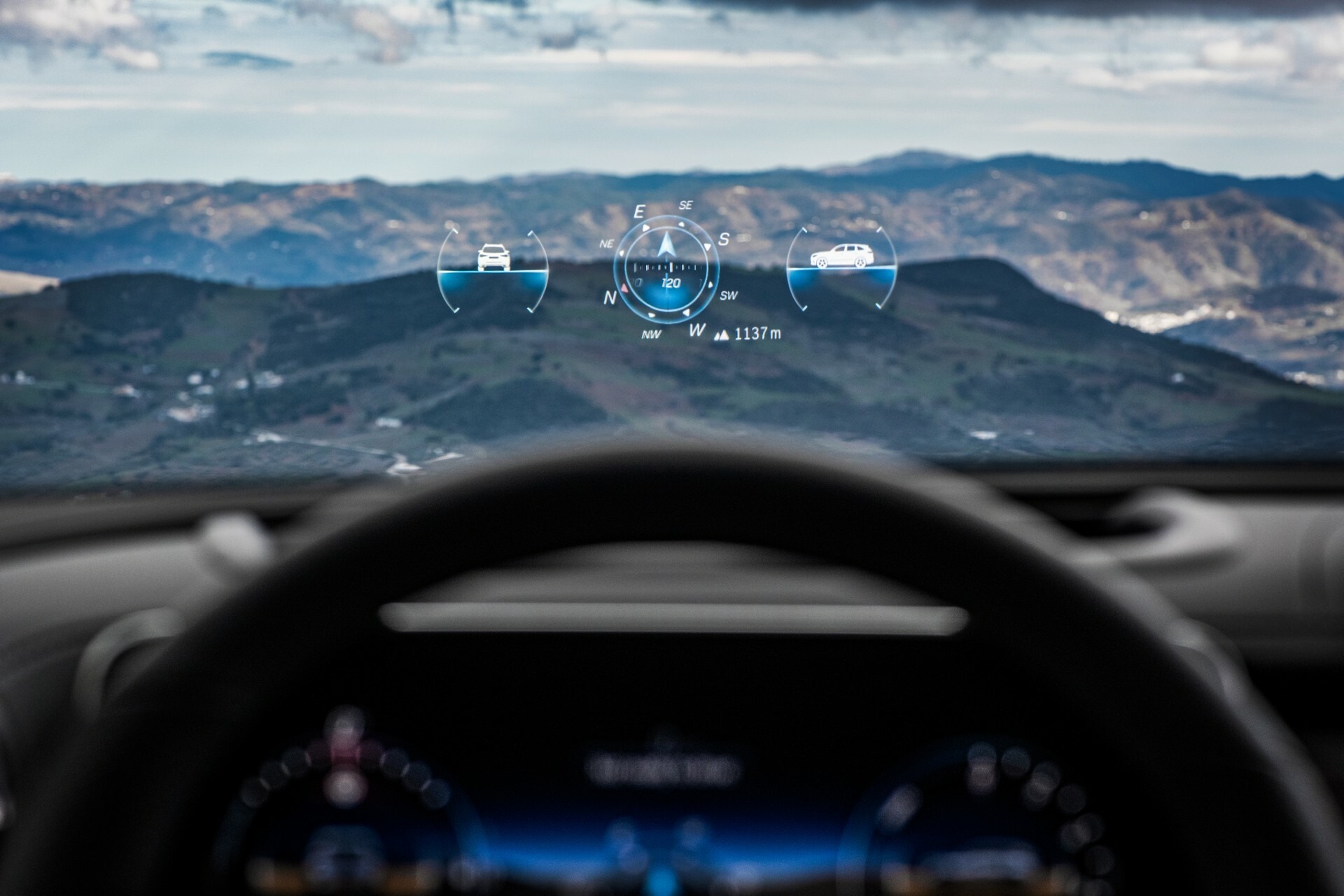 2023 Mercedes GLC 22