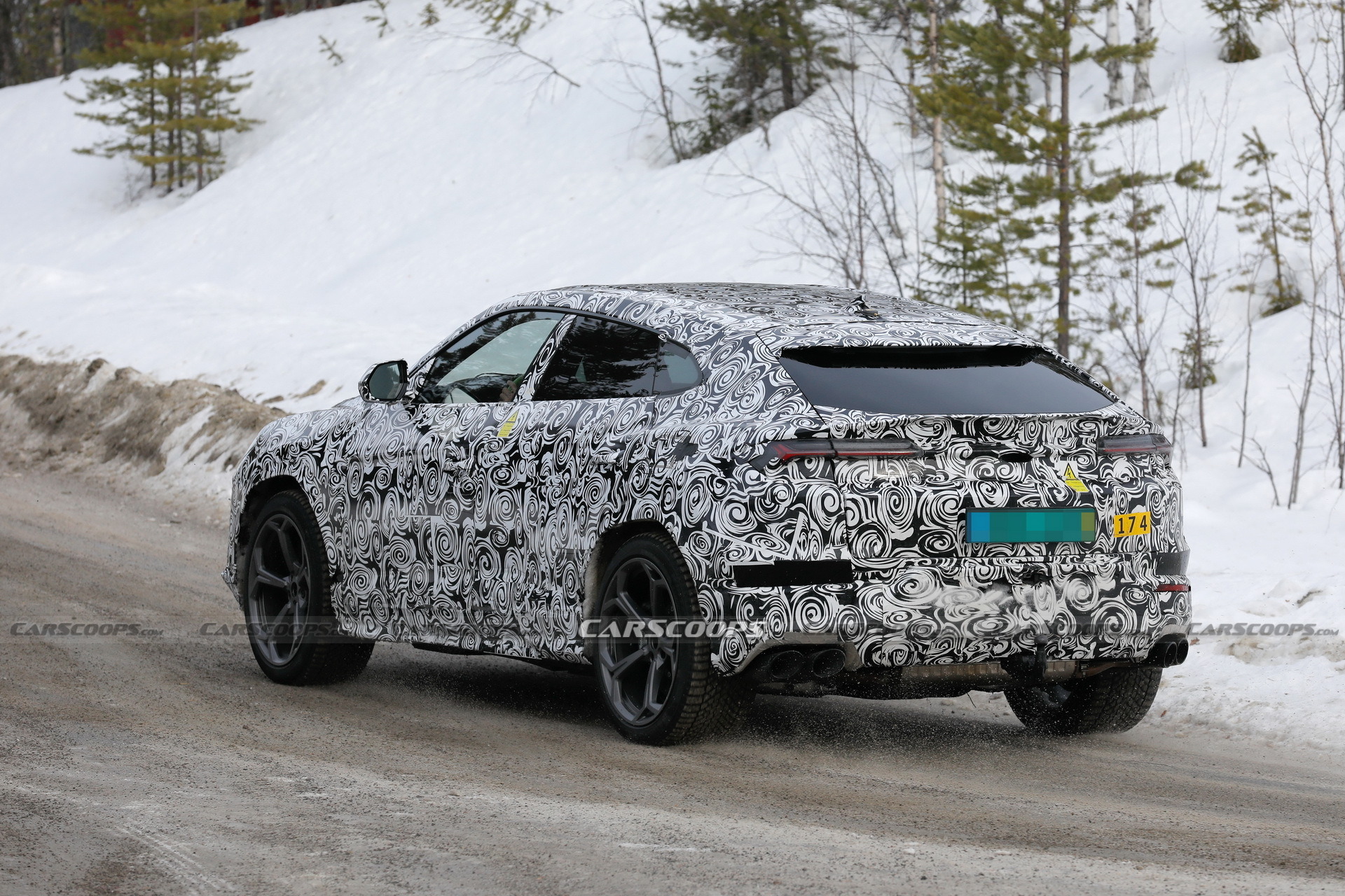 2024 Lamborghini Urus PHEV - 13