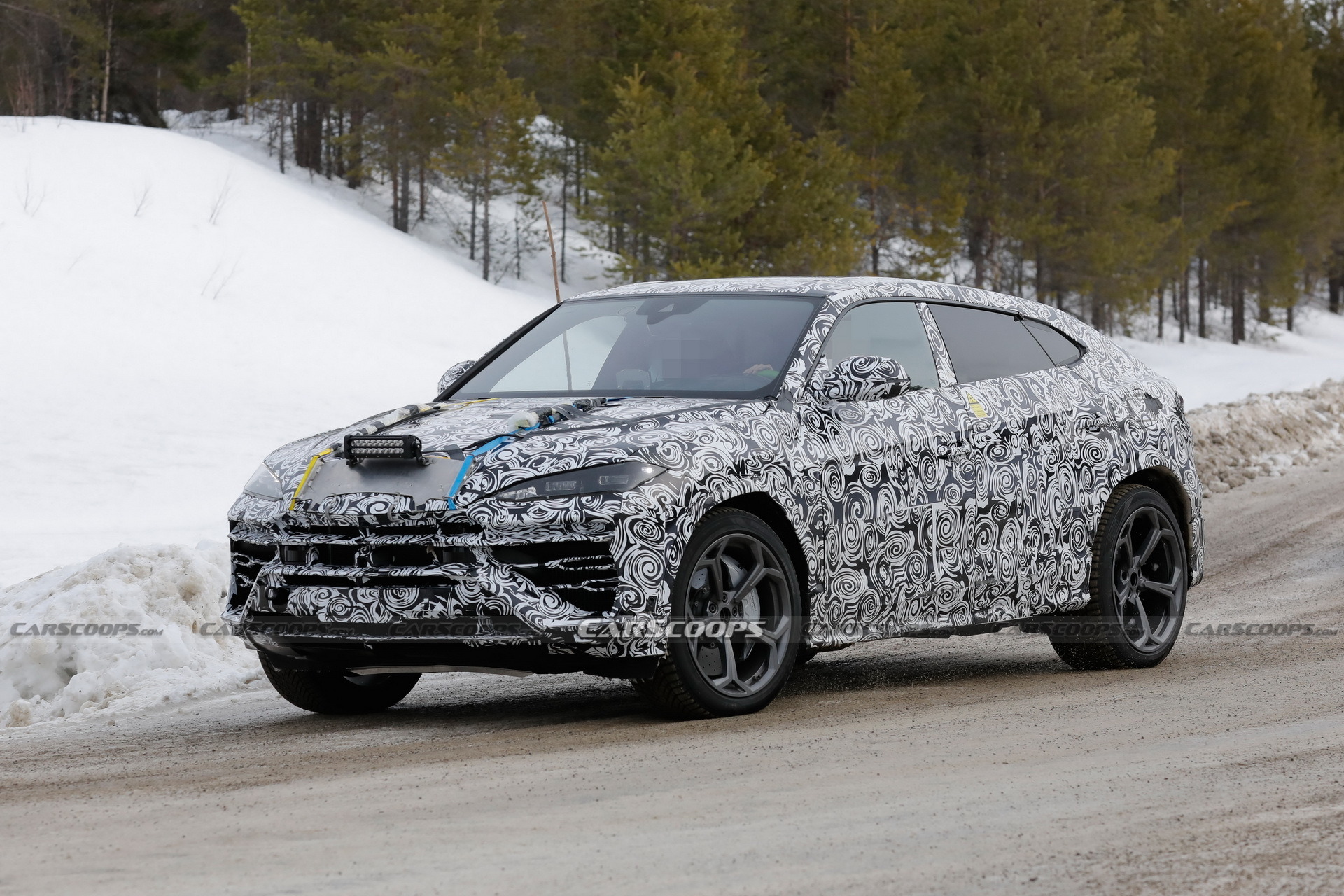 2024 Lamborghini Urus PHEV - 6