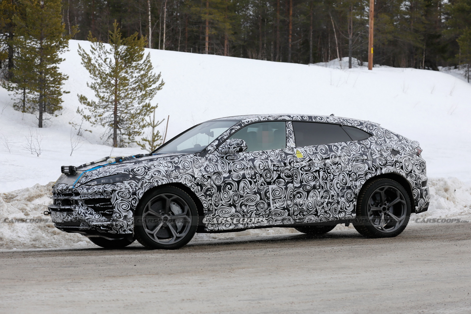 2024 Lamborghini Urus PHEV - 8