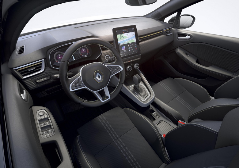 2022 - Renault CLIO E-Tech engineered (9)