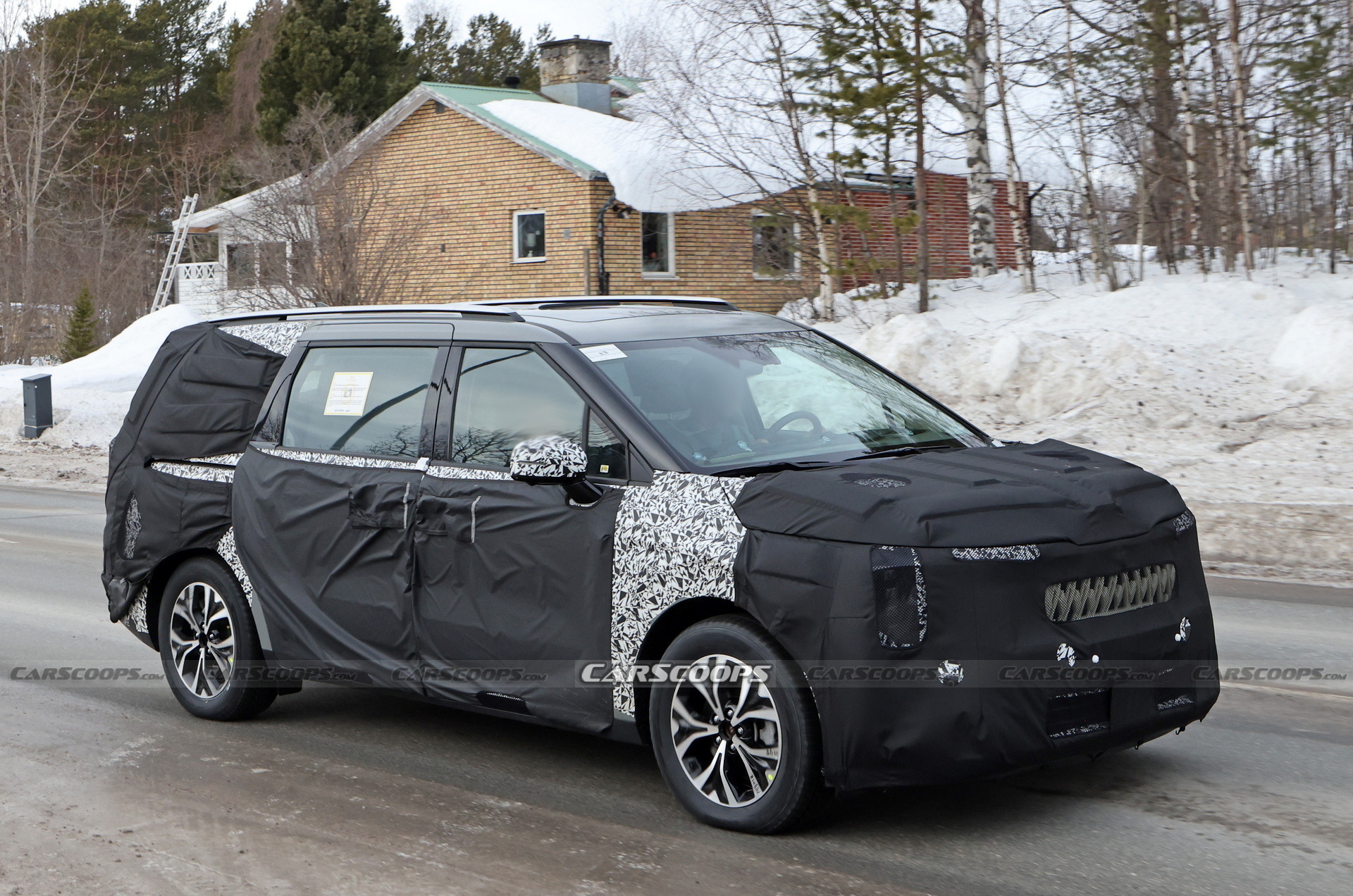 Kia Carnival facelift Scoop (3)