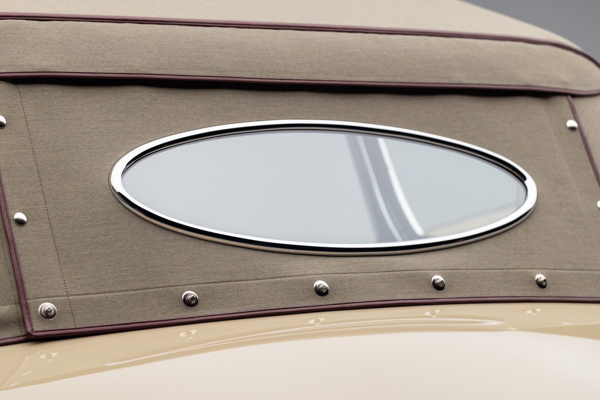 1937 Cord 812 Phaeton 18
