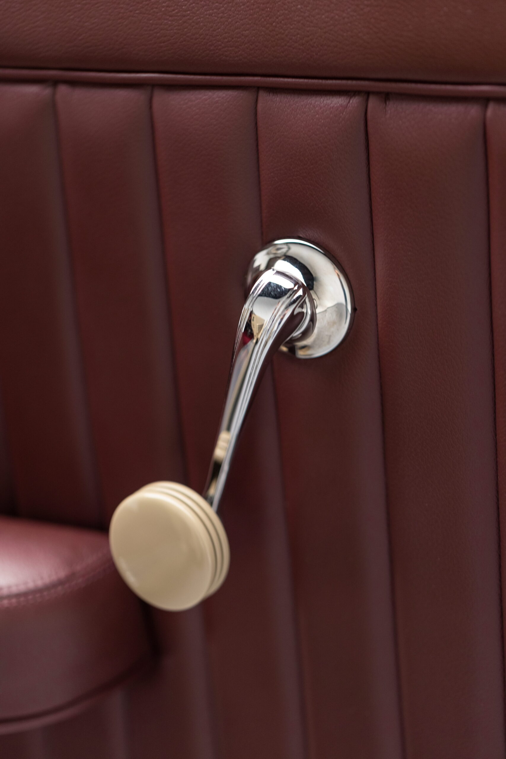 1937 Cord 812 Phaeton 27