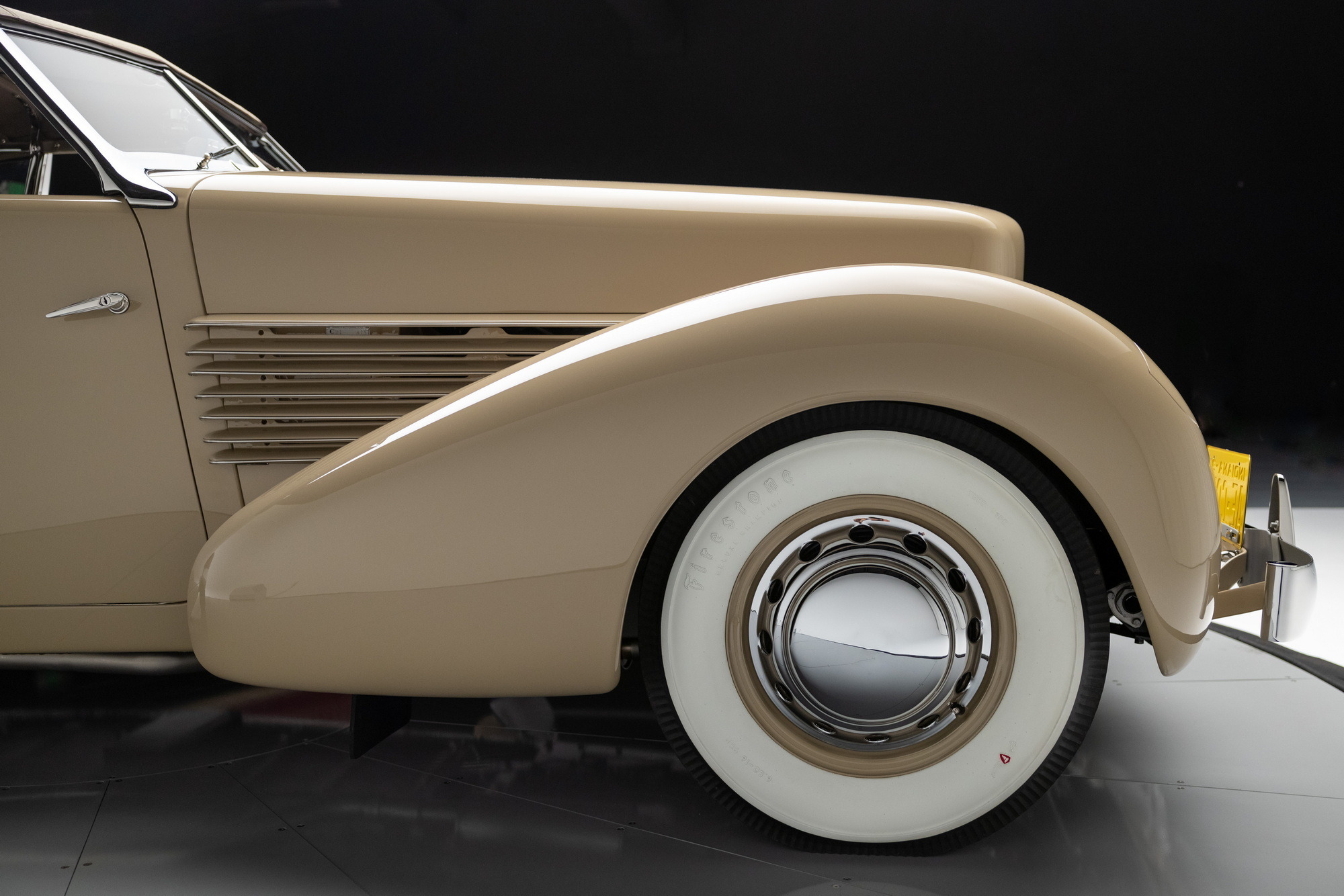 1937 Cord 812 Phaeton 36