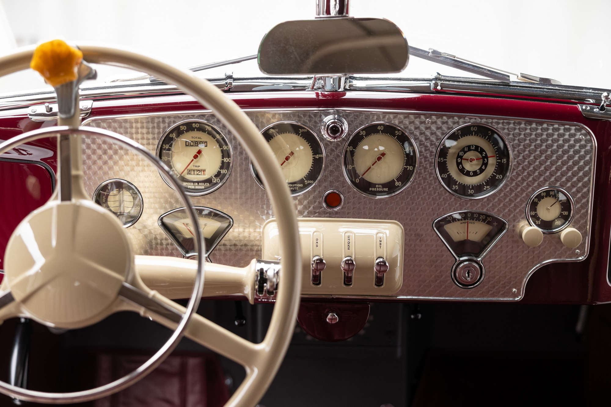 1937 Cord 812 Phaeton 46