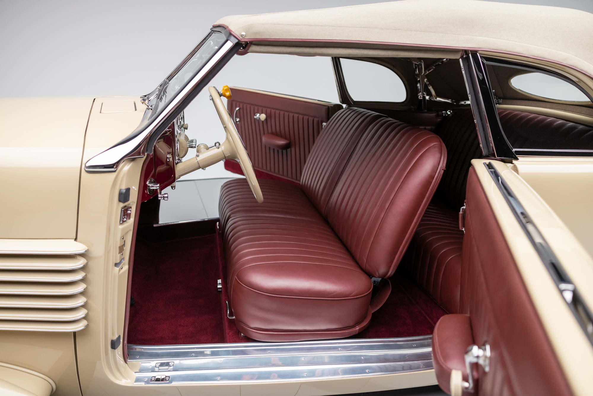 1937 Cord 812 Phaeton 47
