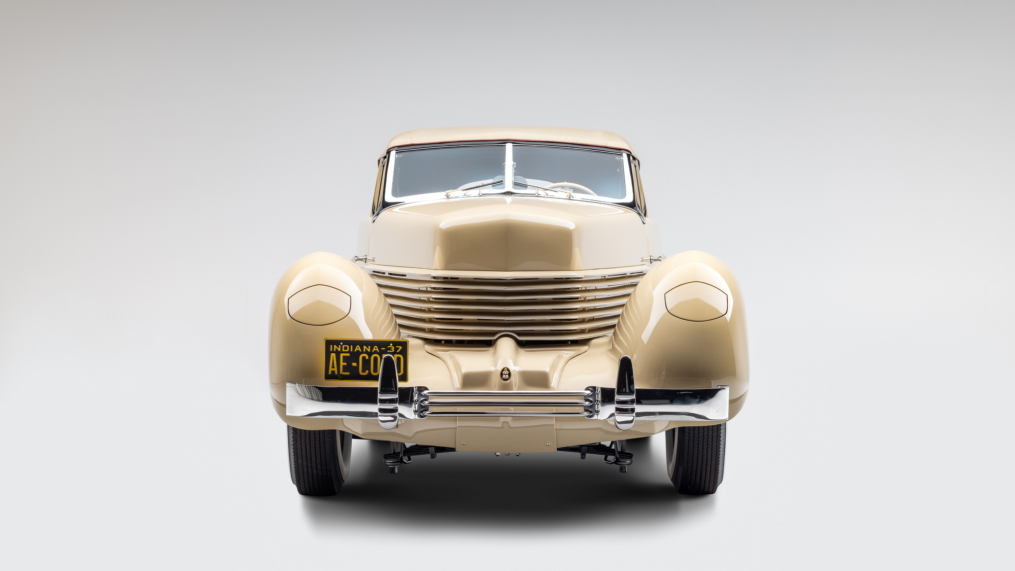 1937 Cord 812 Phaeton 8