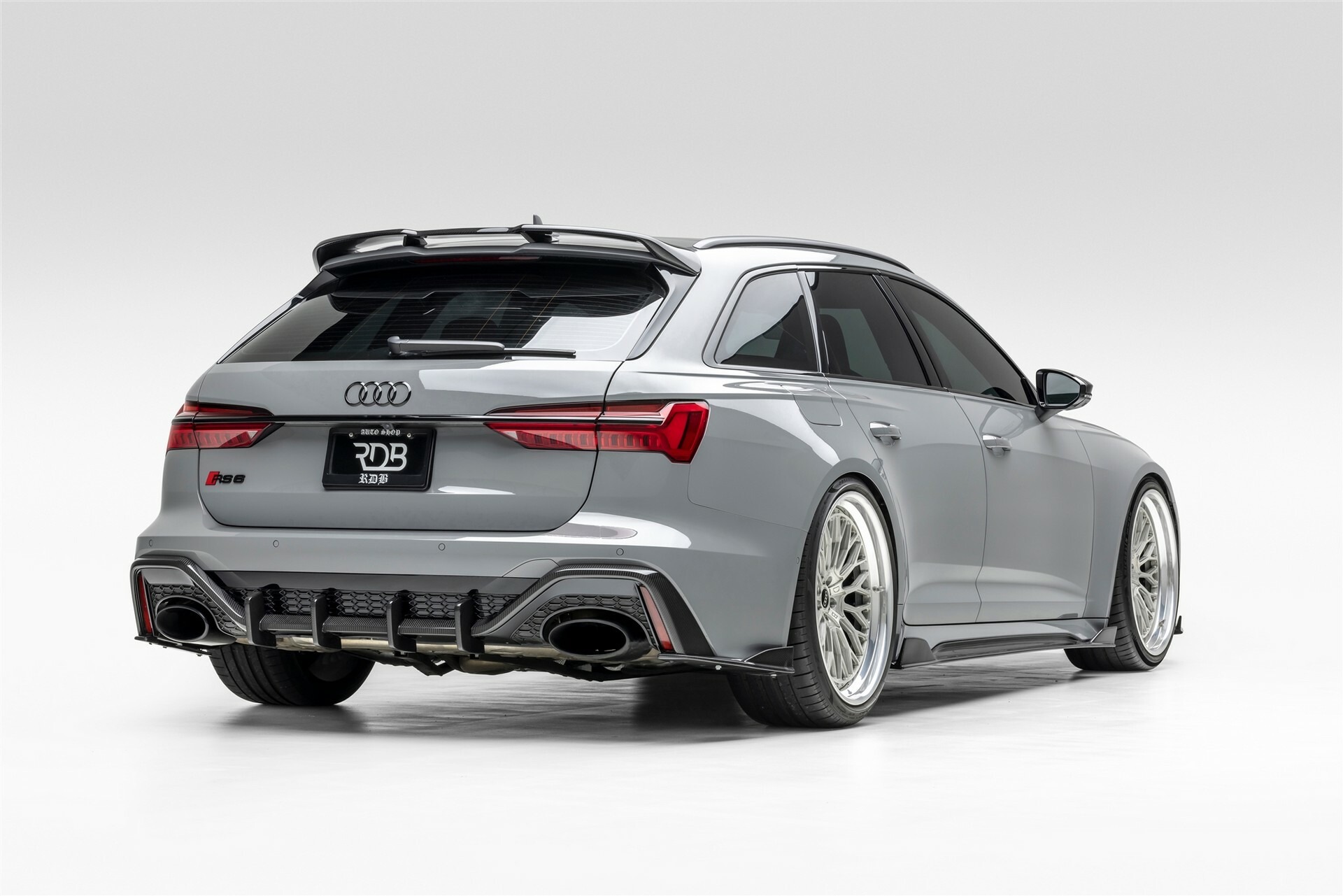 1016 Industries Audi RS6 - 2