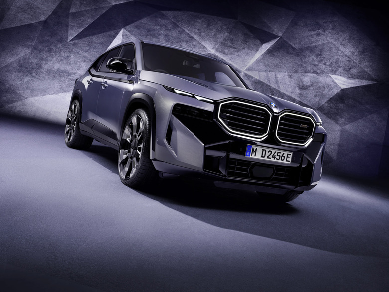 BMW XM Individual paint 00014