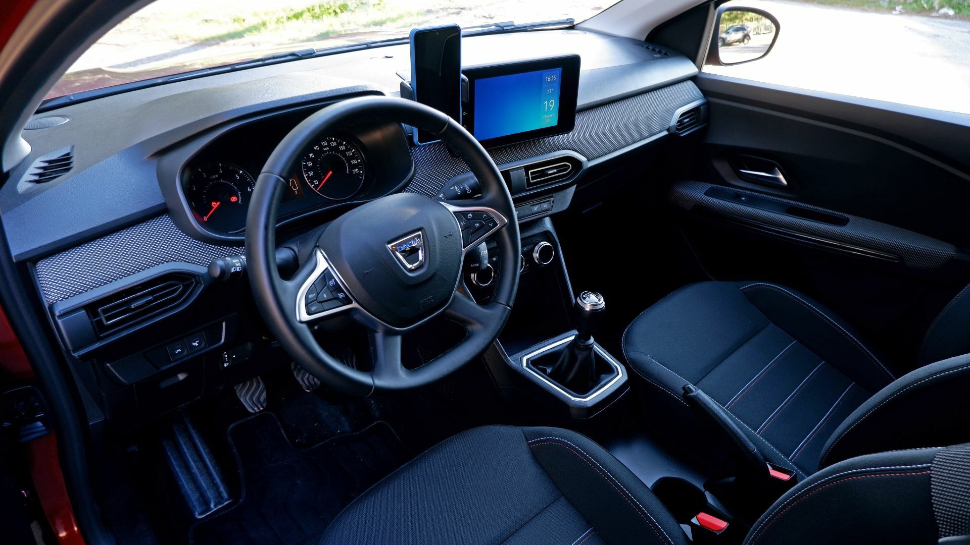 Dacia Jogger Interior (13)