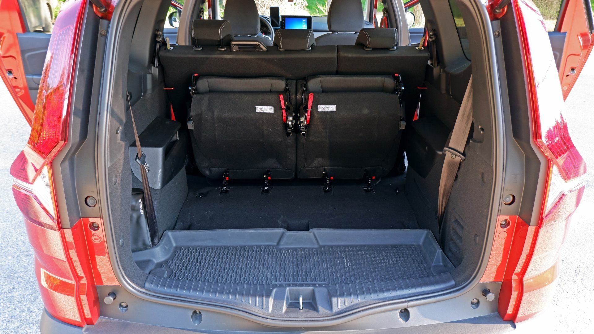 Dacia Jogger Interior (37)
