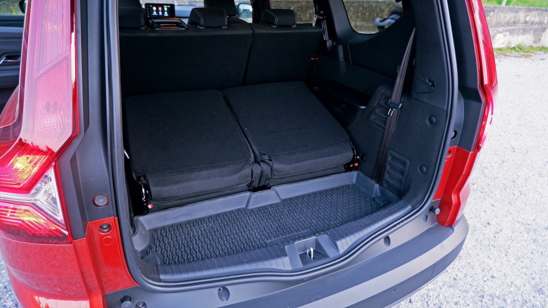 Dacia Jogger Interior (9)