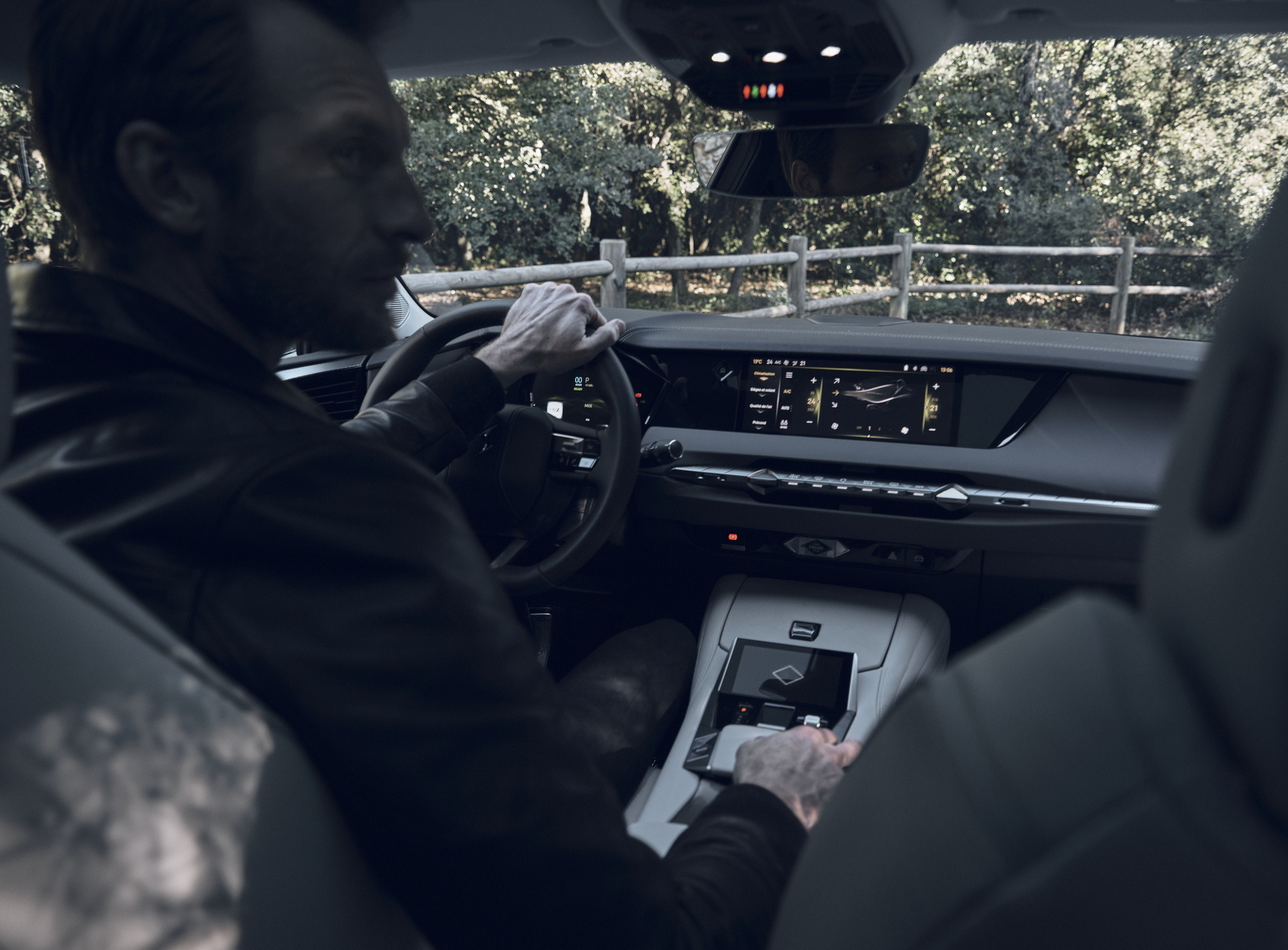 DS 4 Esprit De Voyage Interior (12)